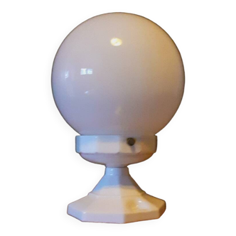 Art Deco ceiling light in porcelain and opaline, 1940s
