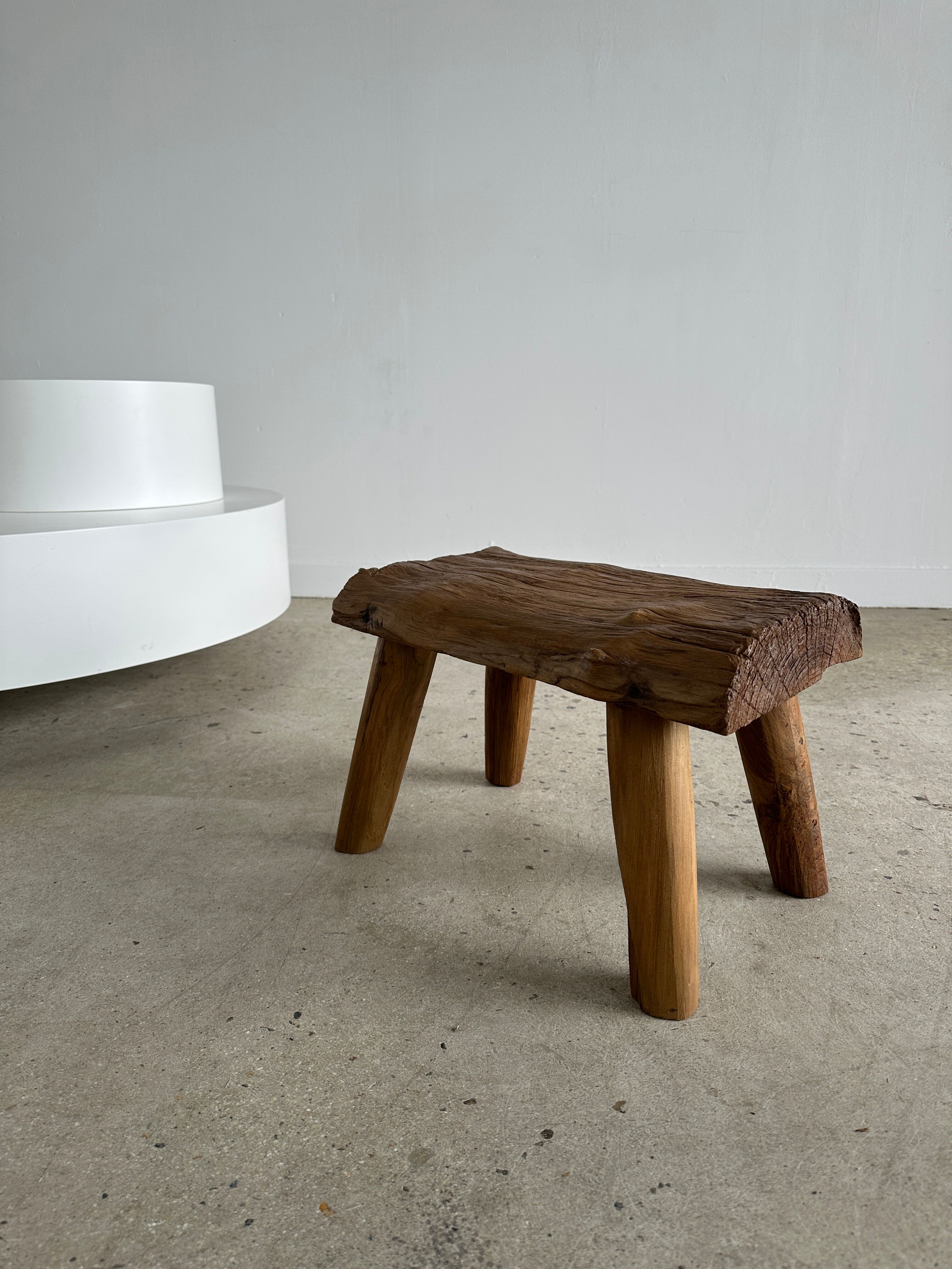 Stool in blond teak