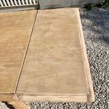 Stretchable stripped farmhouse table