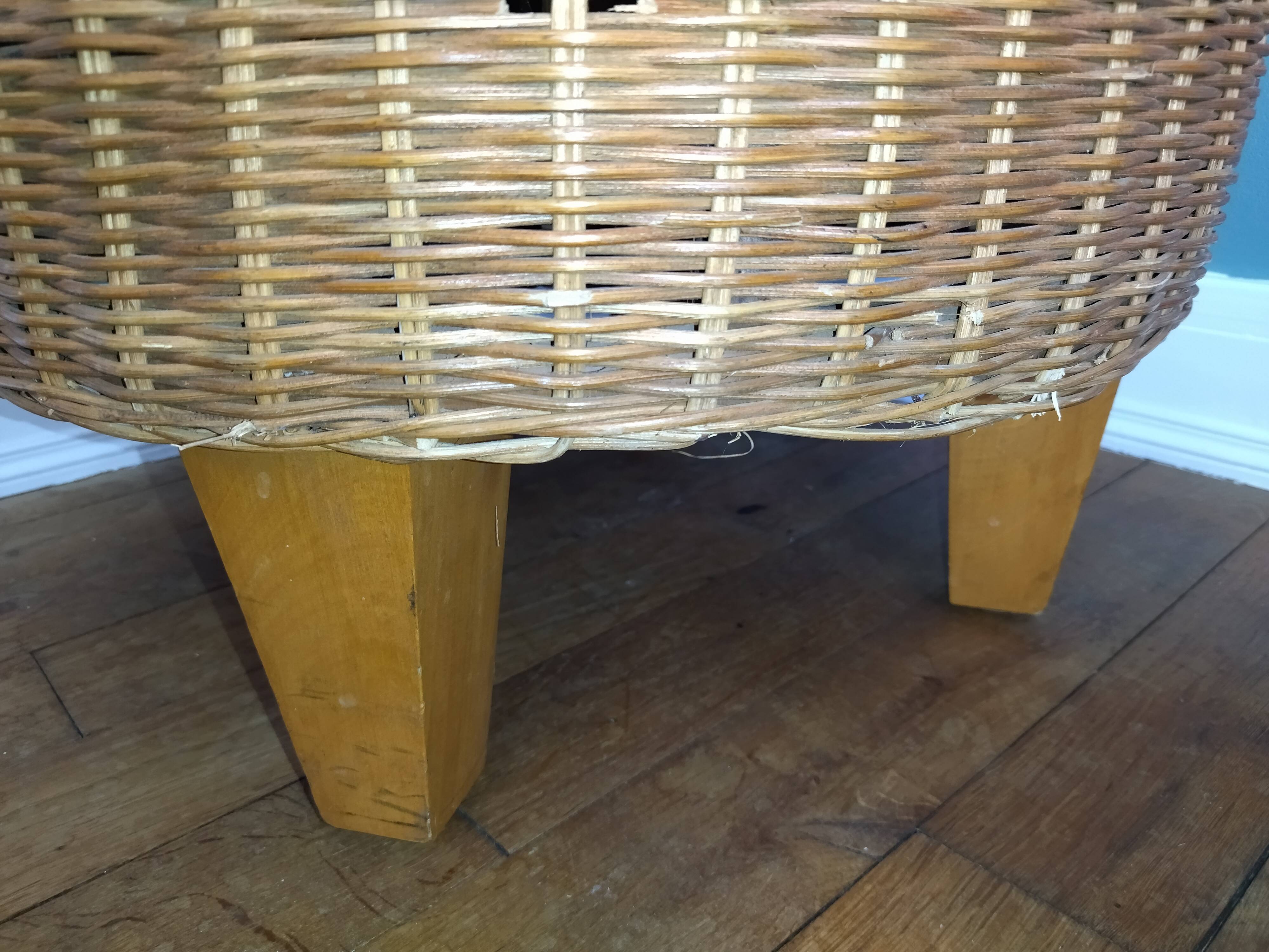 Vintage braided rattan pouf