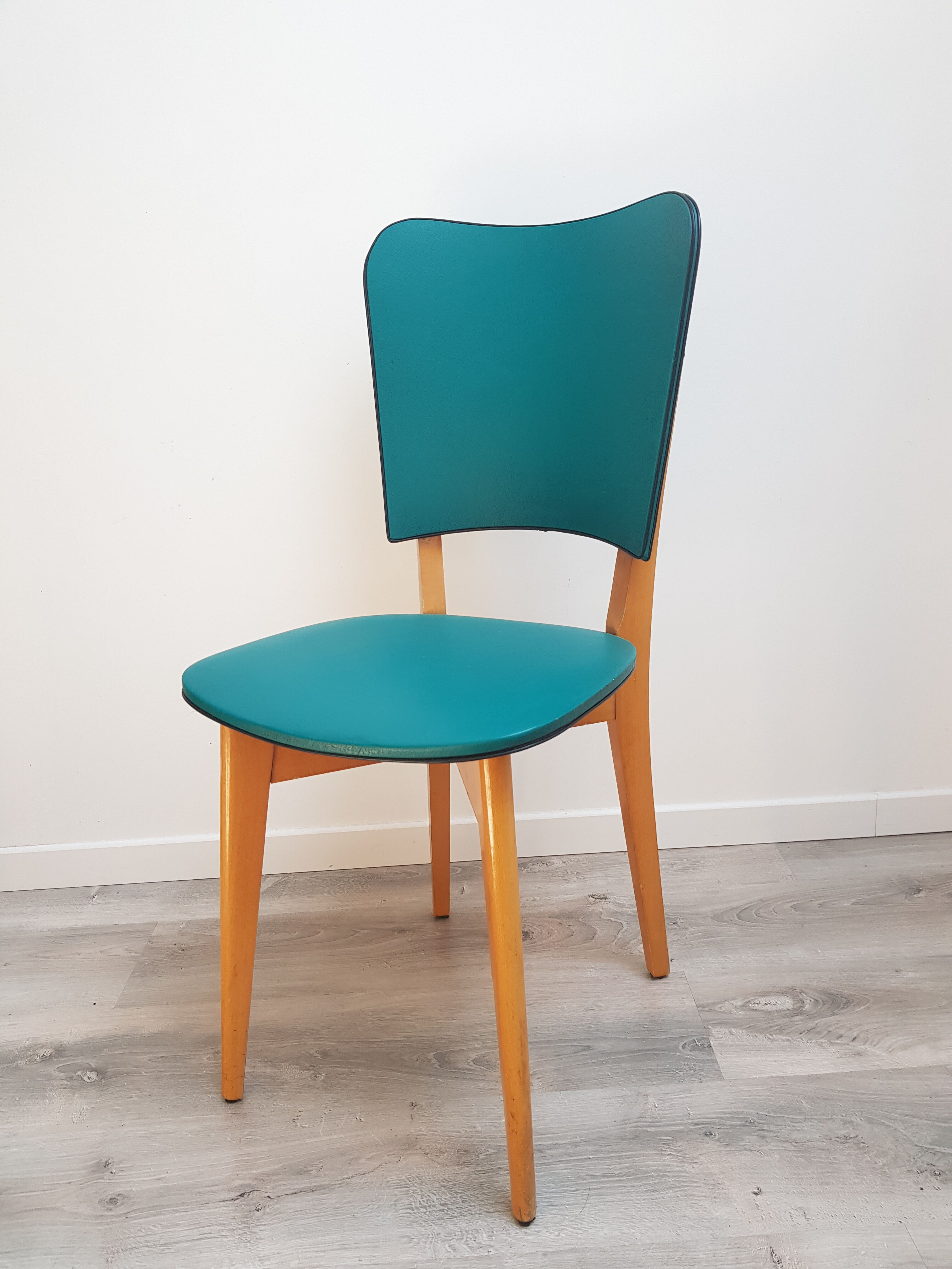 3 vintage skai chairs