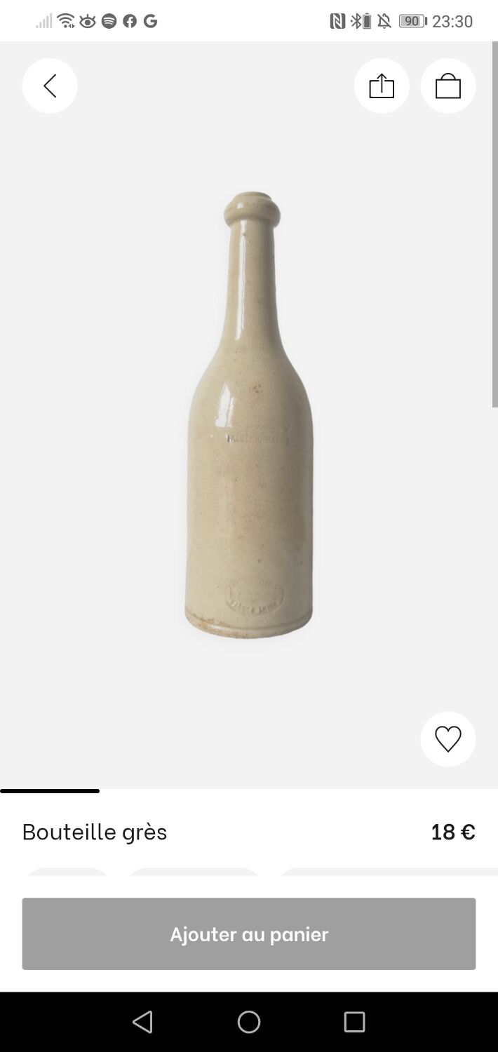Keiko M demijohn