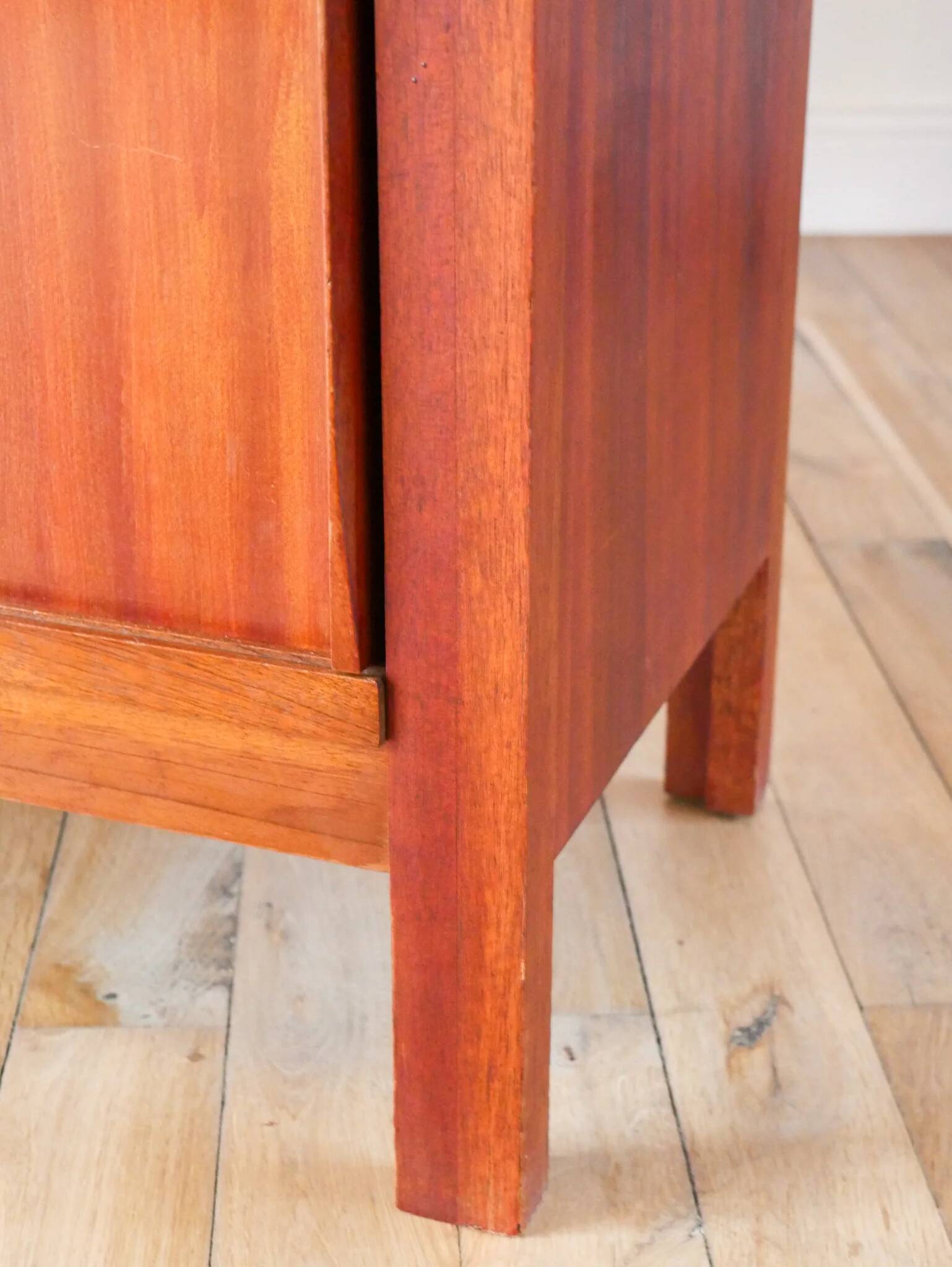 Teak and glass display cabinet, stamped "Seigneur", Scandinavian design, 1960