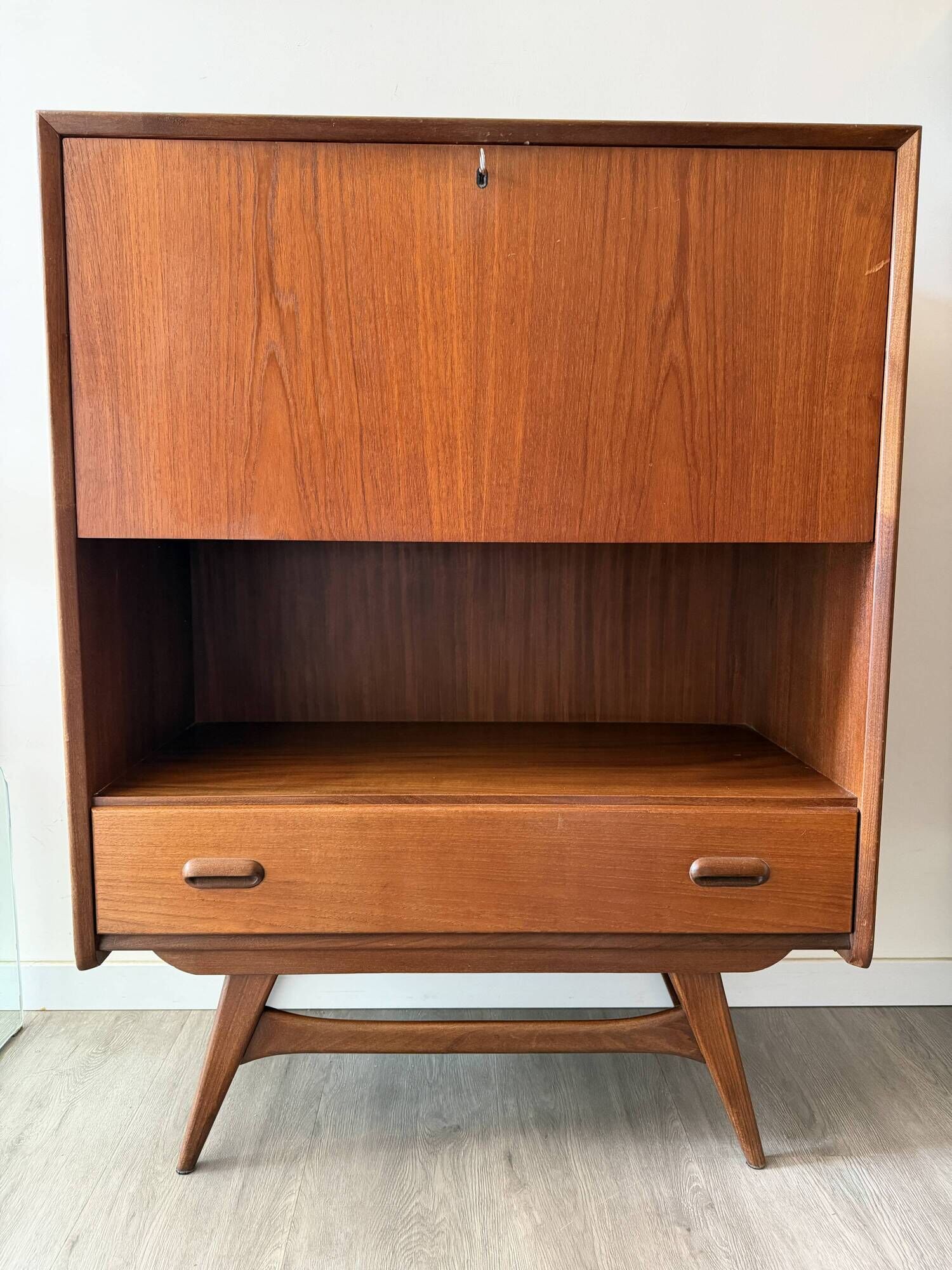Louis van Teefelen for Webé cabinet