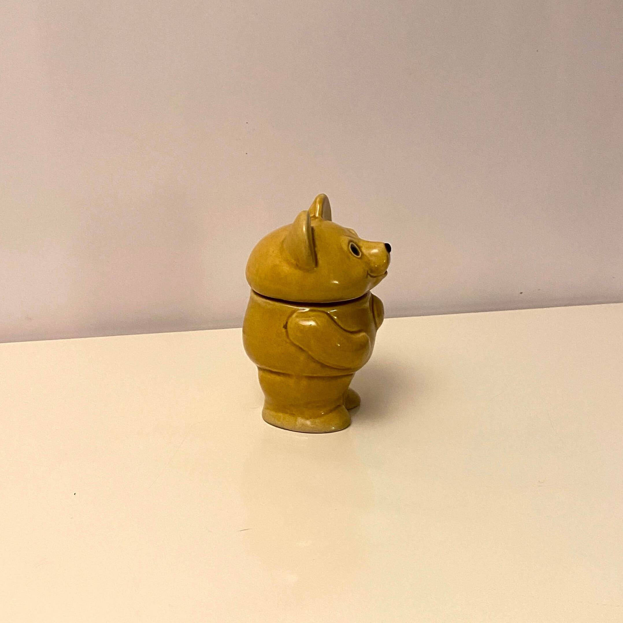 Ceramic jar in the shape of a bear, 1970