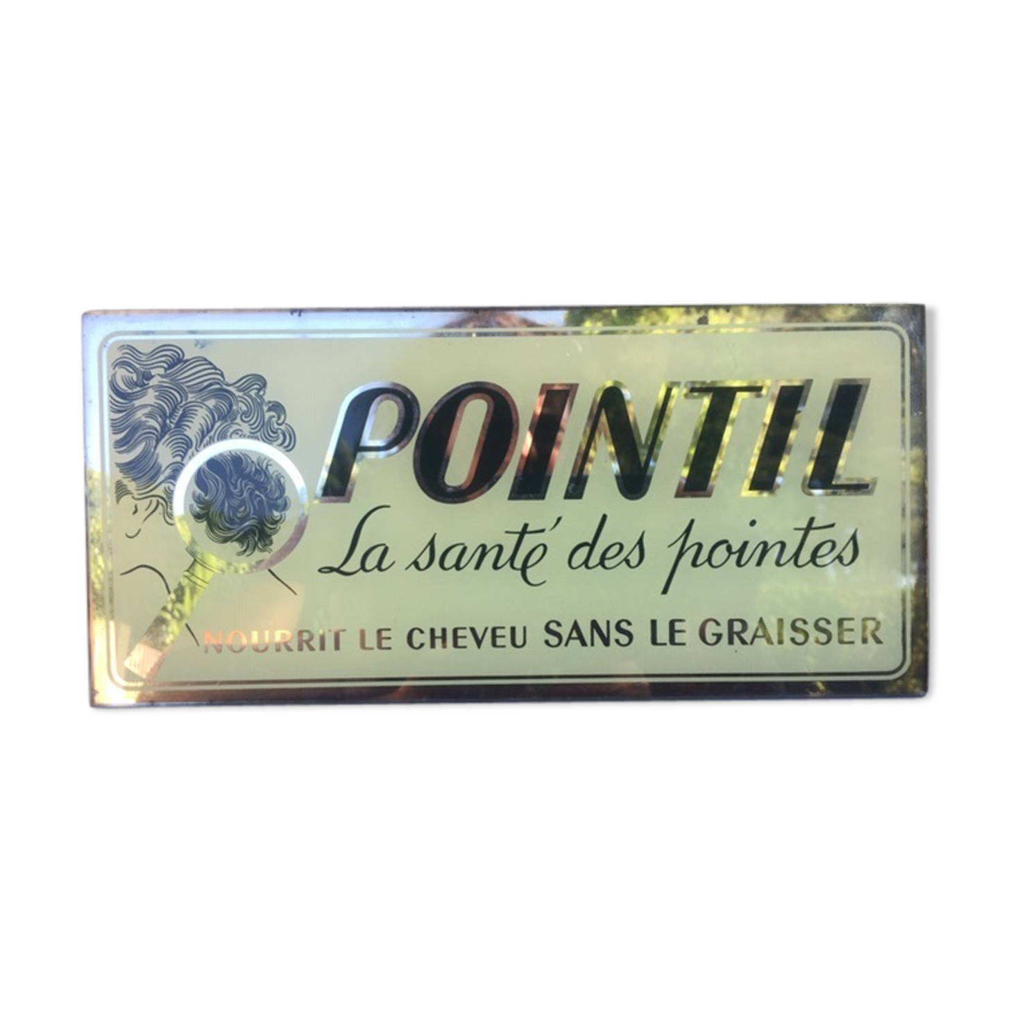 Plate fixed under advertising glass