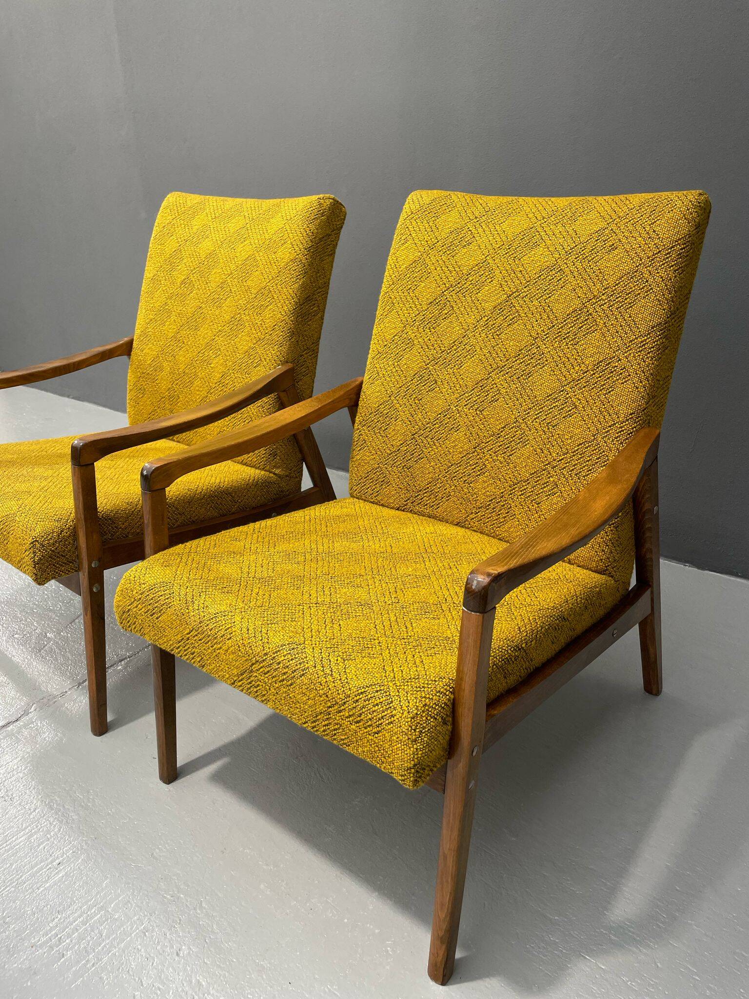 Fauteuils de Jiří Jiroutek – Interiér Praha, années 1960-70