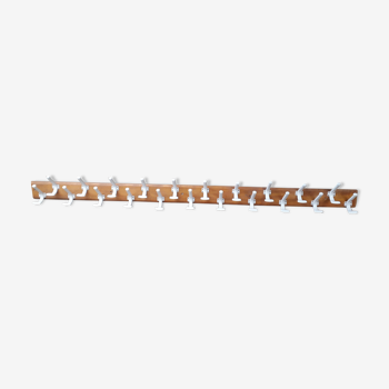 Wall coat rack, 21 patères