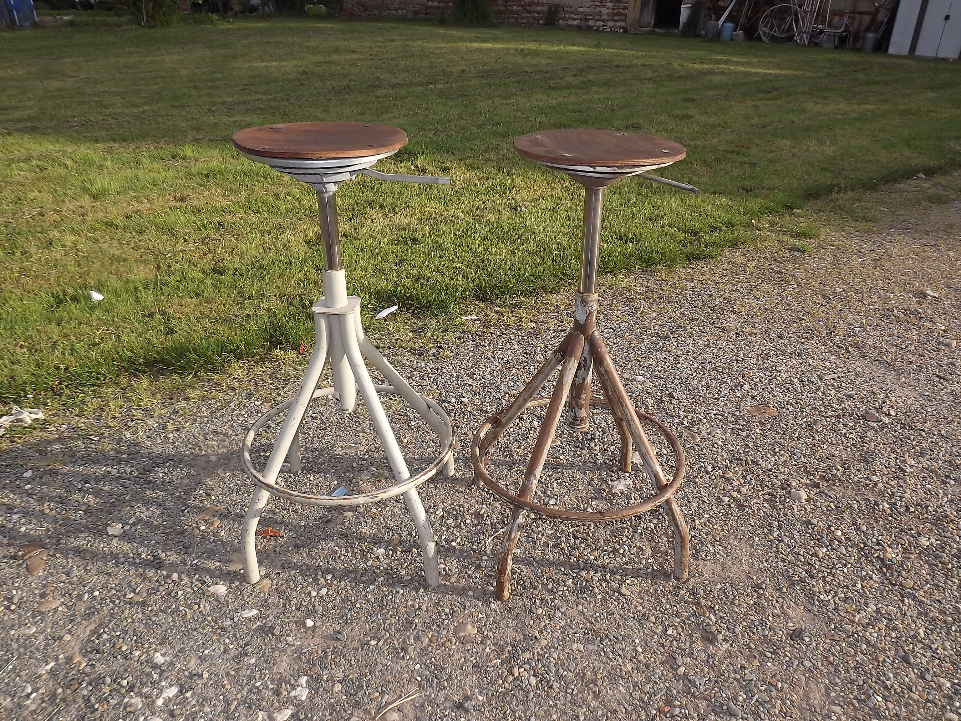 Tabourets industriels fer et bois