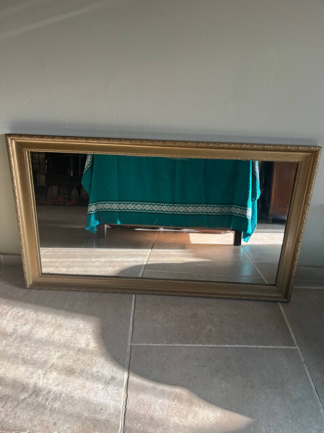 Grand miroir ancien
