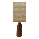 Grande lampe en terre chamotée de style brutaliste, avec motif végétal