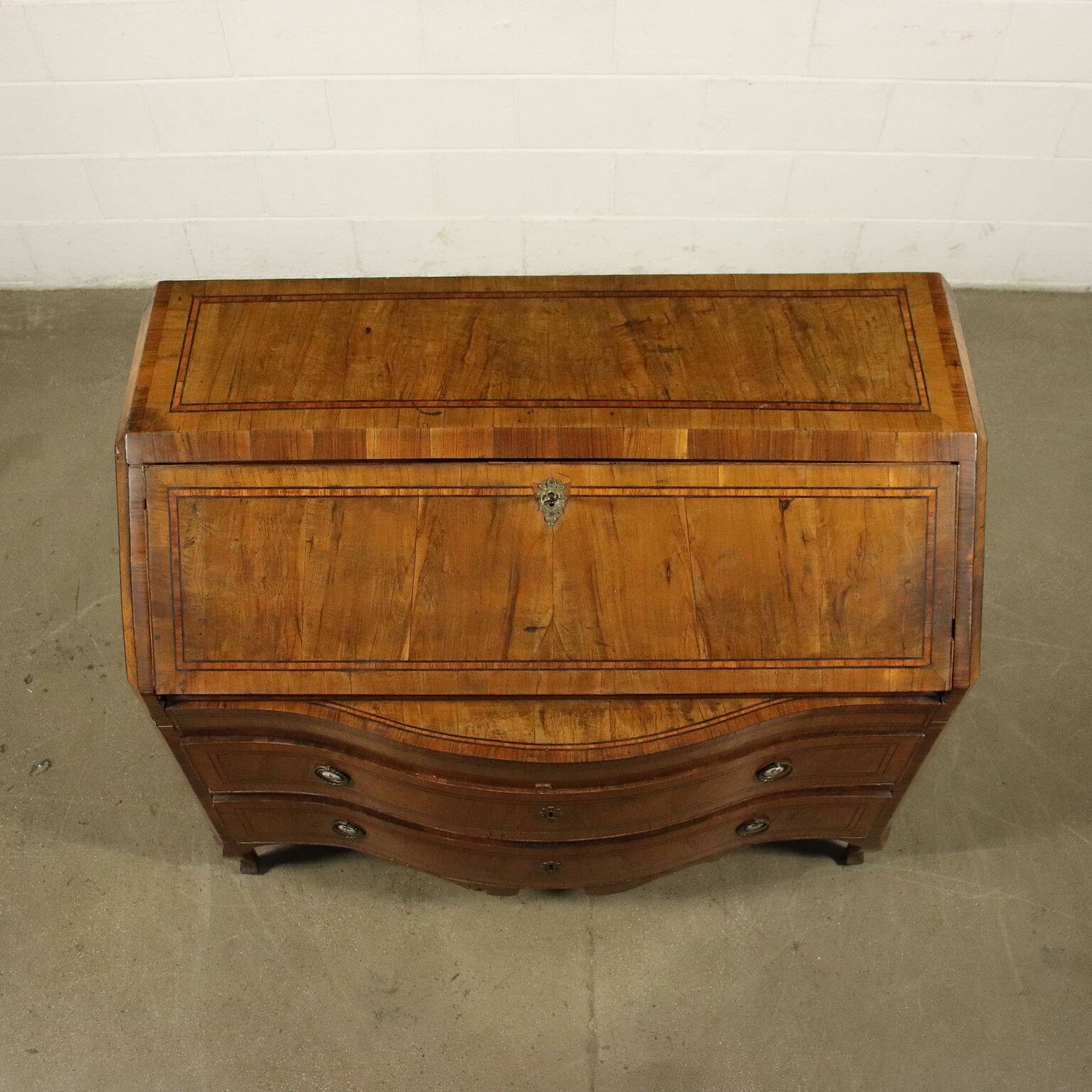 Tuscany baroque secretary with a drop-down front, Italy, 18th century