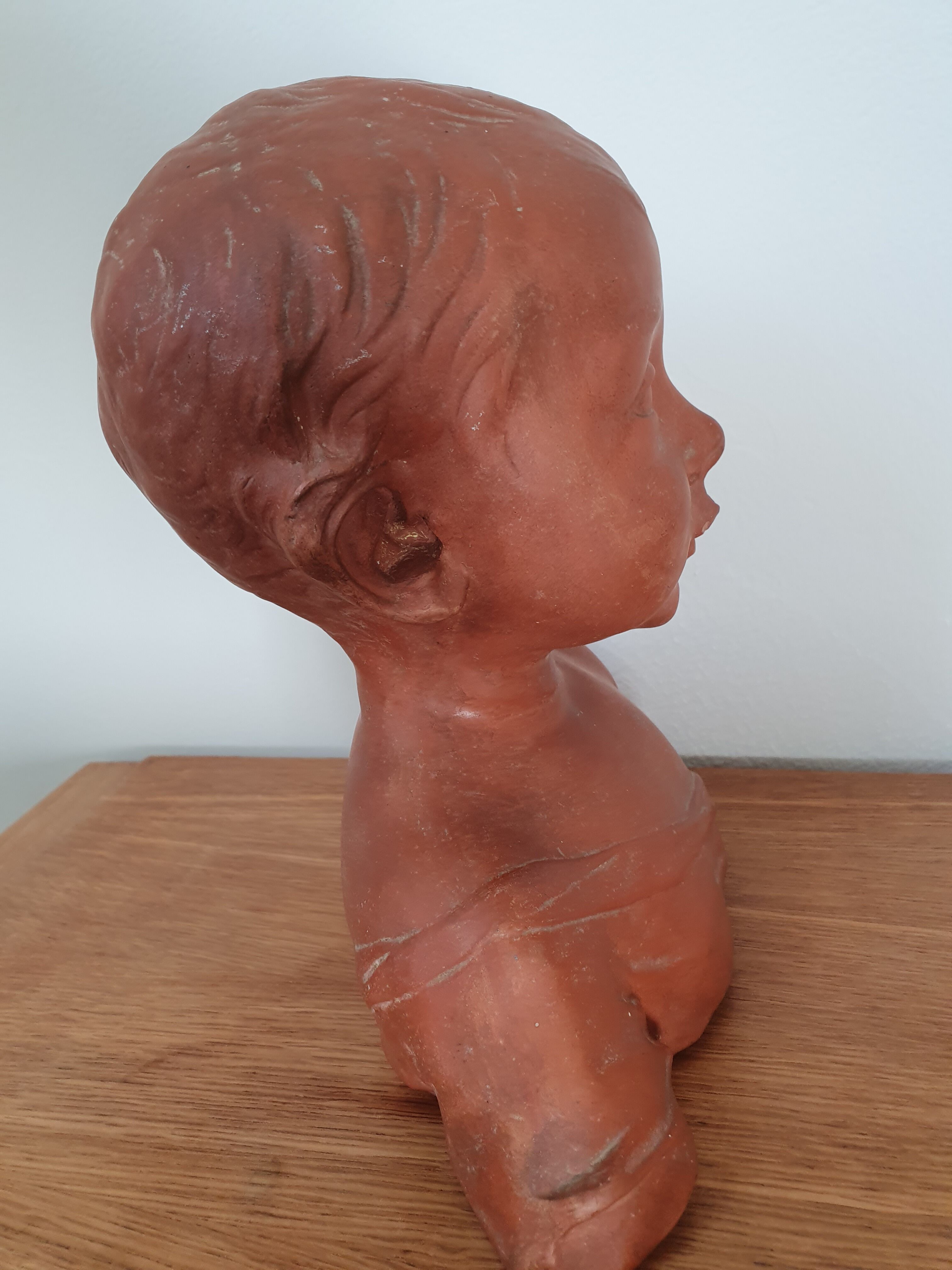 Child bust