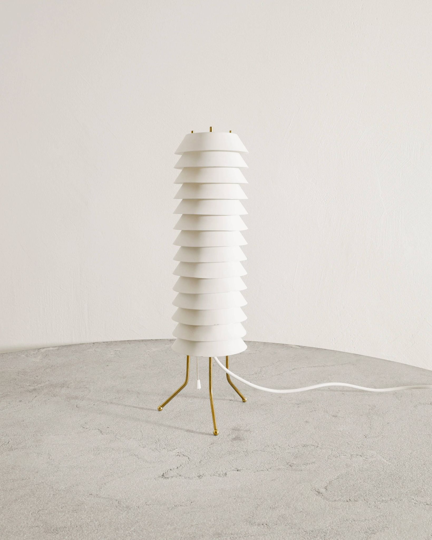 Finnish Mid Century Ilmari Tapiovaara "Maija the Bee" Table Desk Lamp 1950s