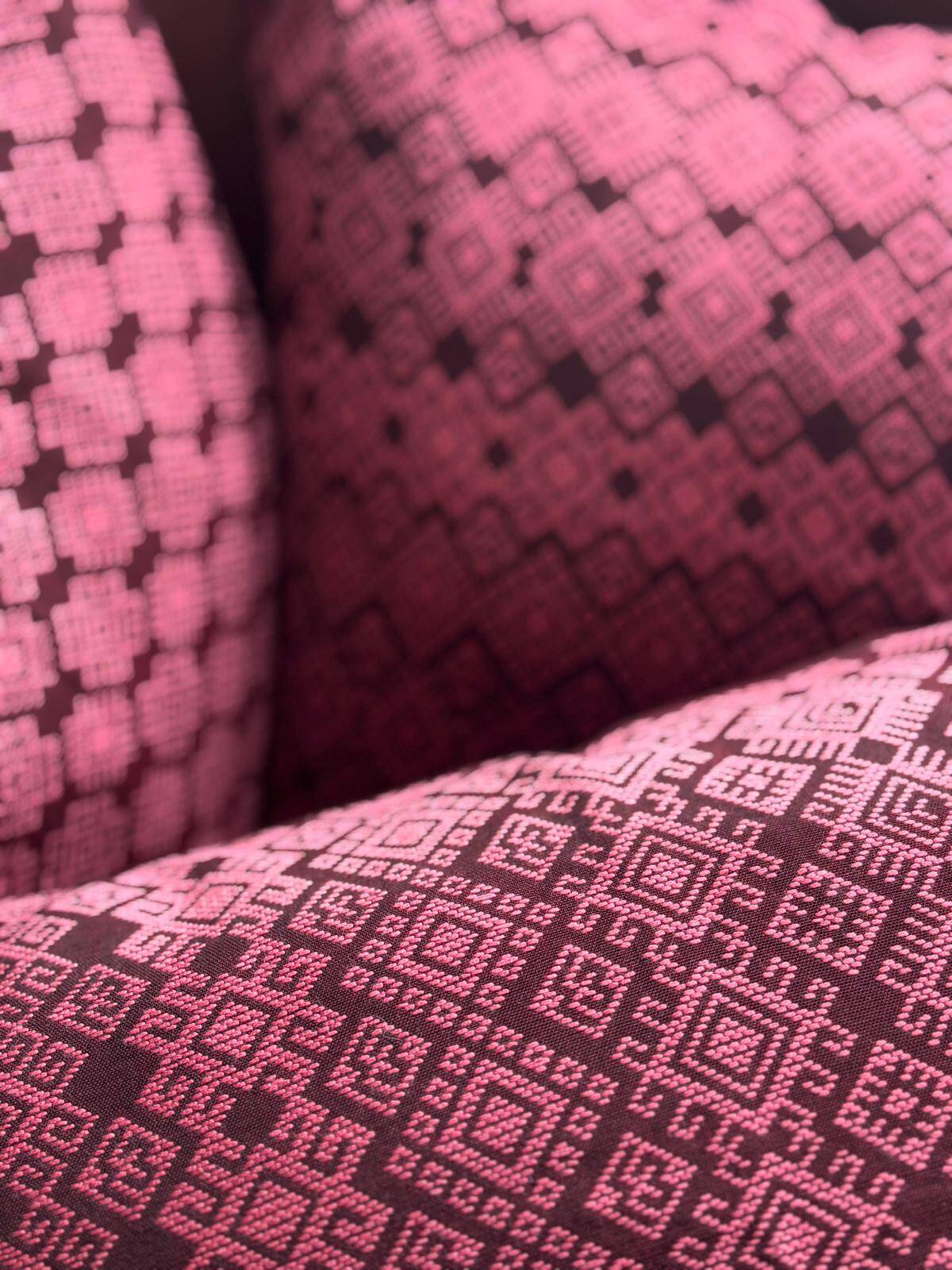 Burgundy and pink Kachin cushion cover (RIDA)