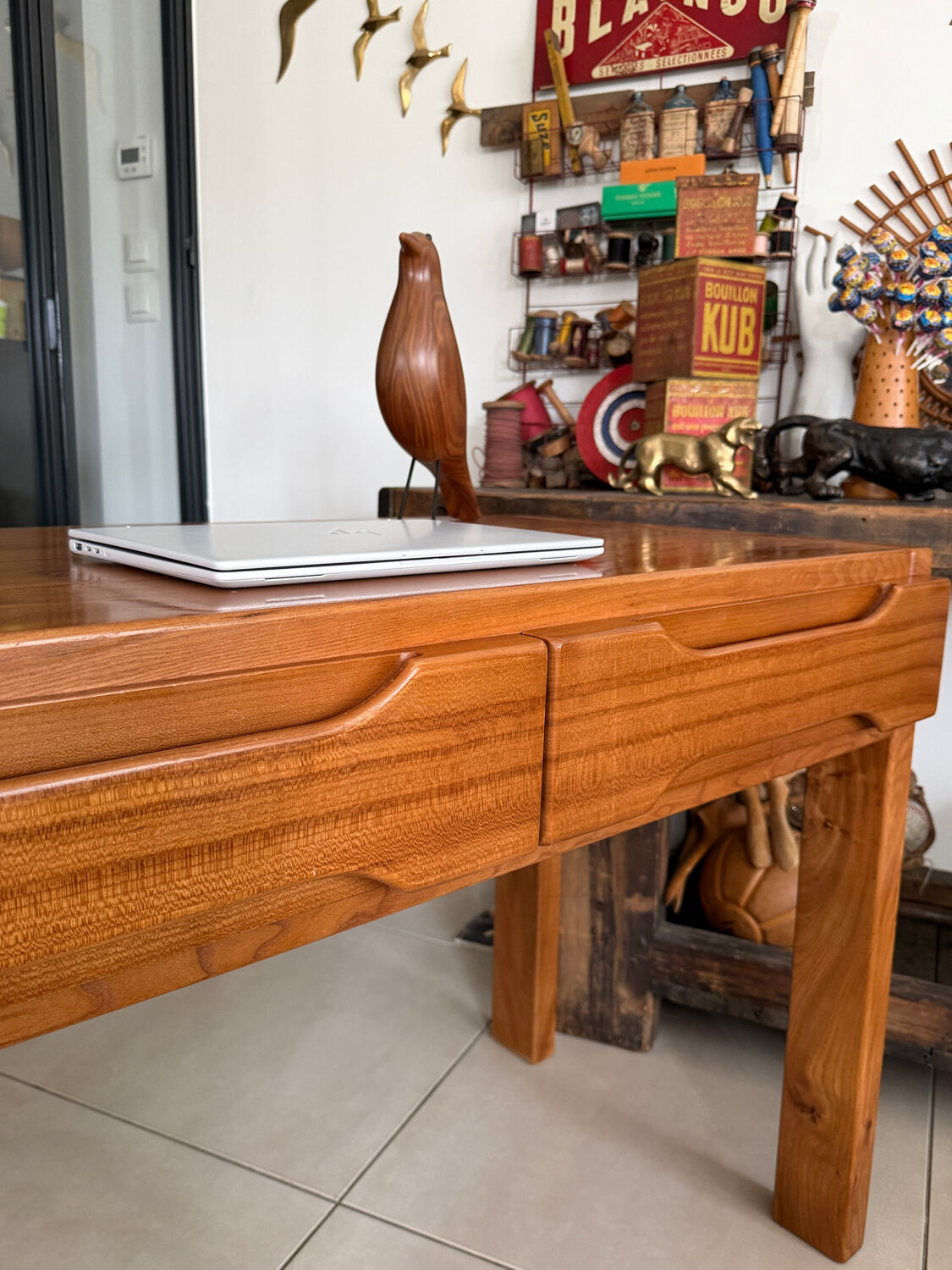 Solid elm desk – Maison Regain Edition