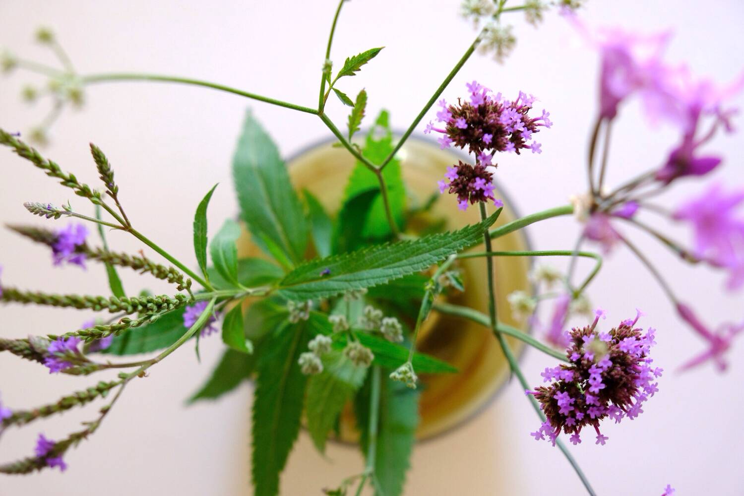 Blown glass ball vase by Claude Morin, Dieulefit France 1979