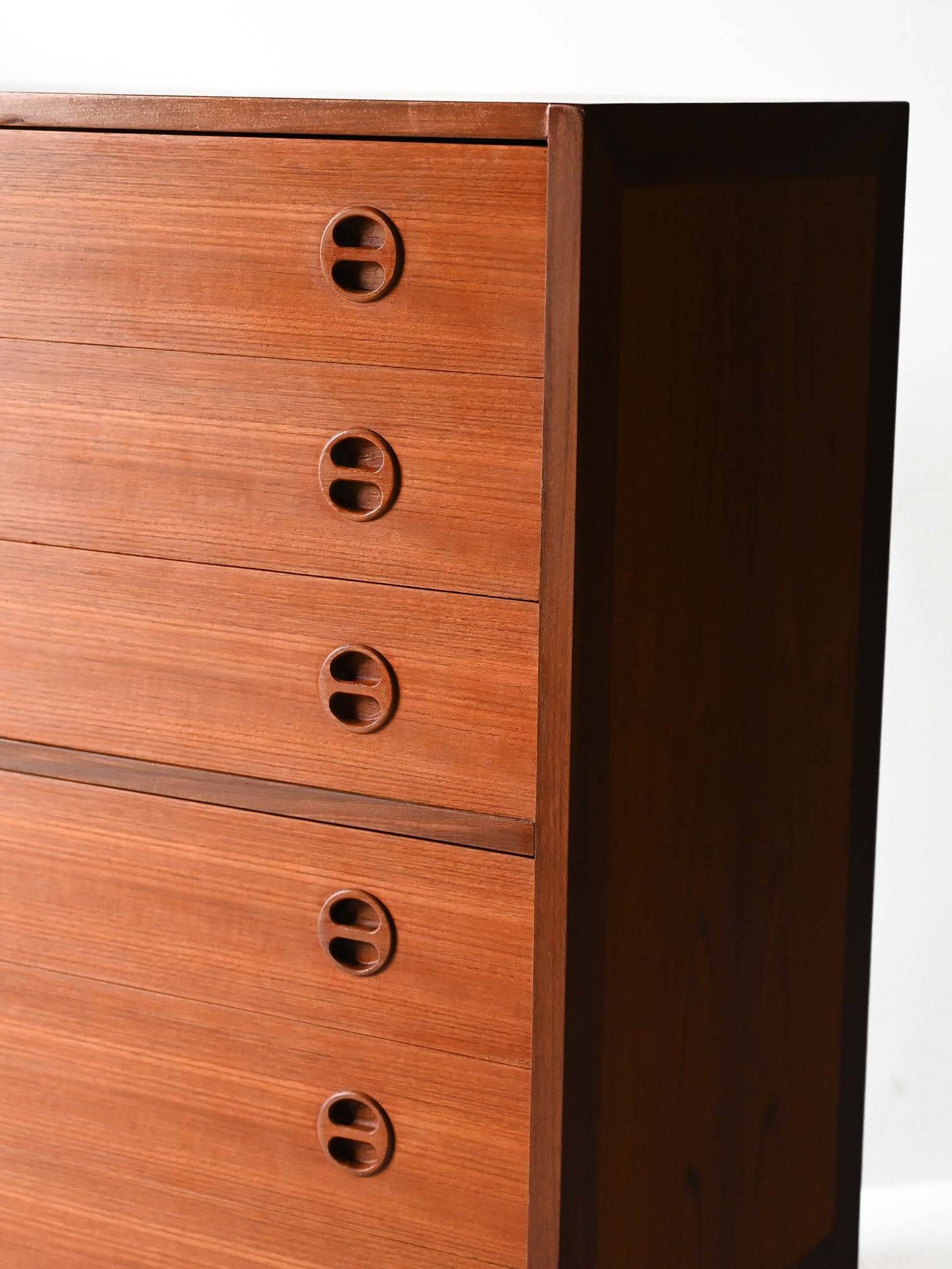 Danish teak chest of drawers from the 1960s by Arne Wahl Iversen