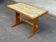 Table de cuisine / repas brutaliste en pin massif & céramique (112x67 cm) 1