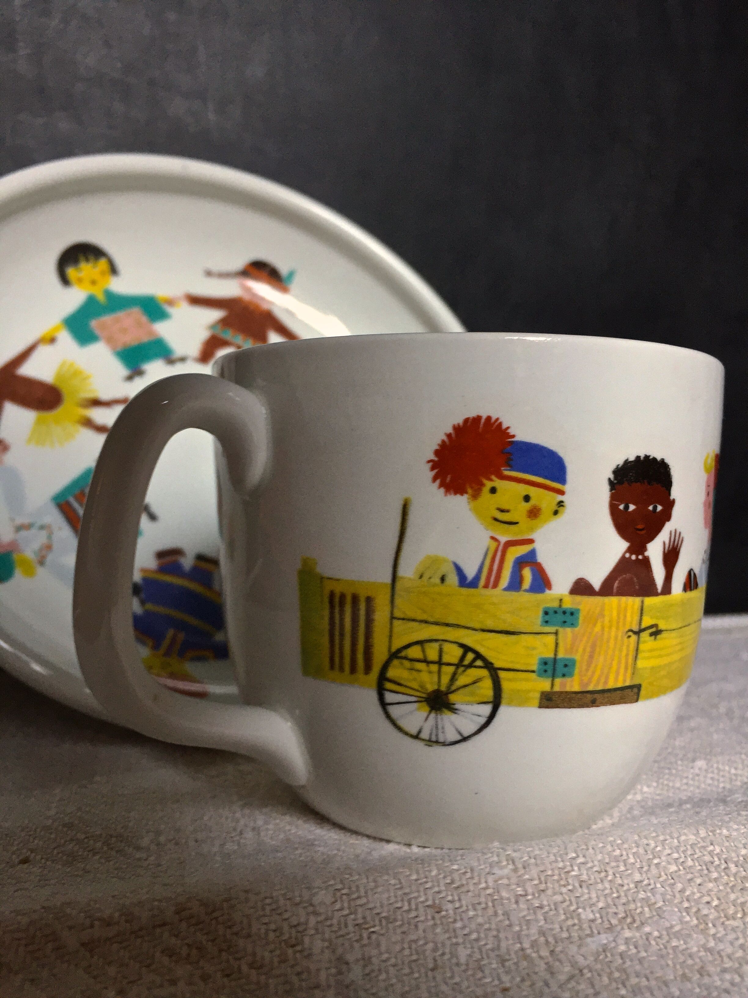 Children's dishes or birth gift Plate and bowl Utan gränser gustavsberg vintage design scan