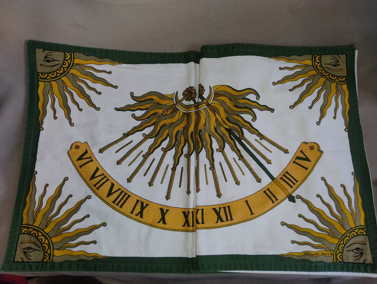 2 sets de table Hermès Paris