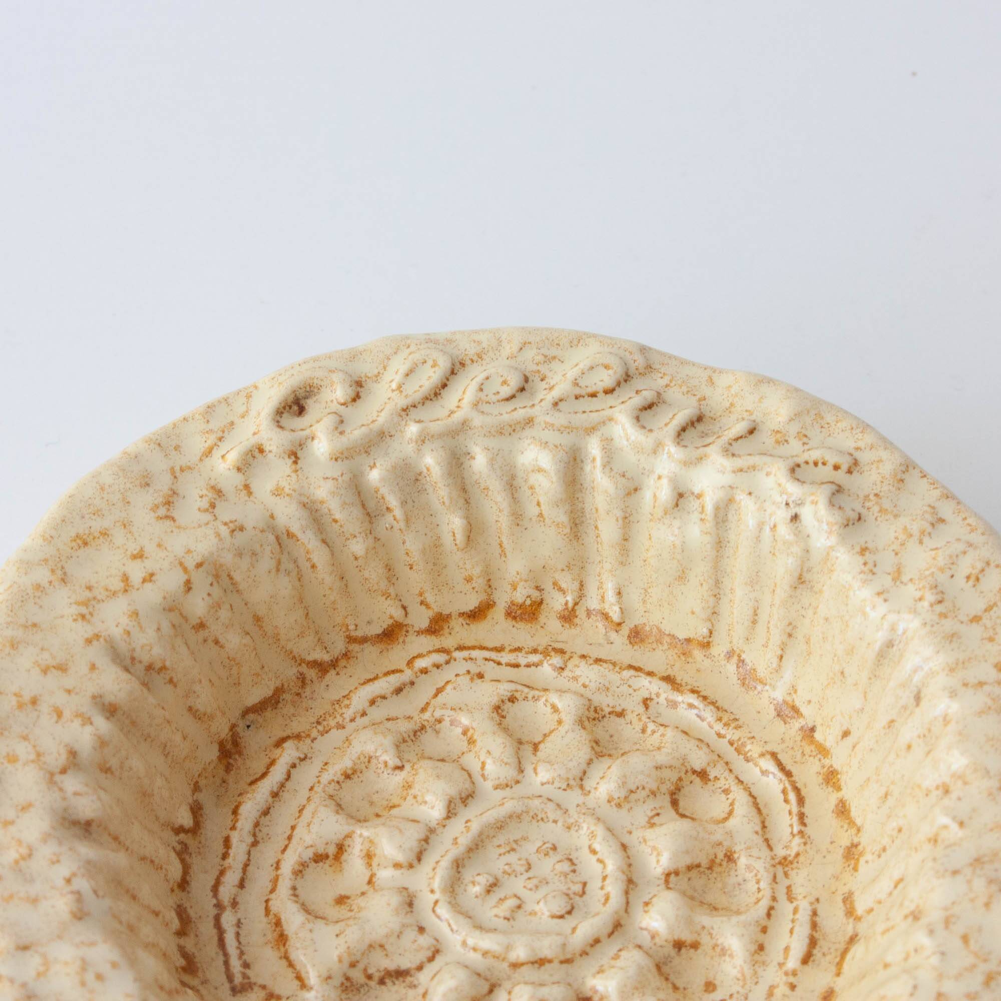 1970s Beige Textured Ceramic Ashtray from Aleluia