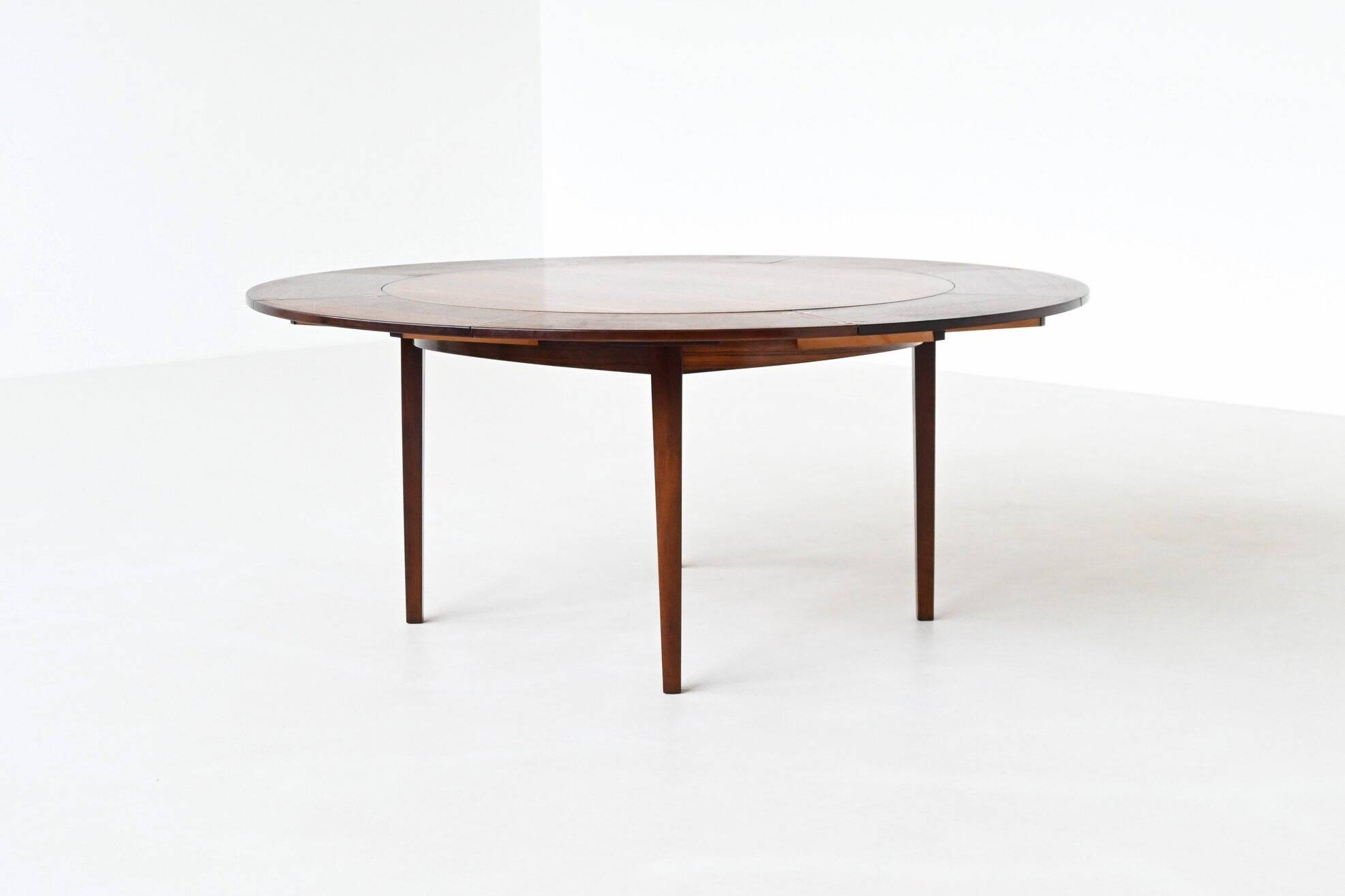 Dyrlund Lotus Flip Flap dining table in rosewood Denmark 1960