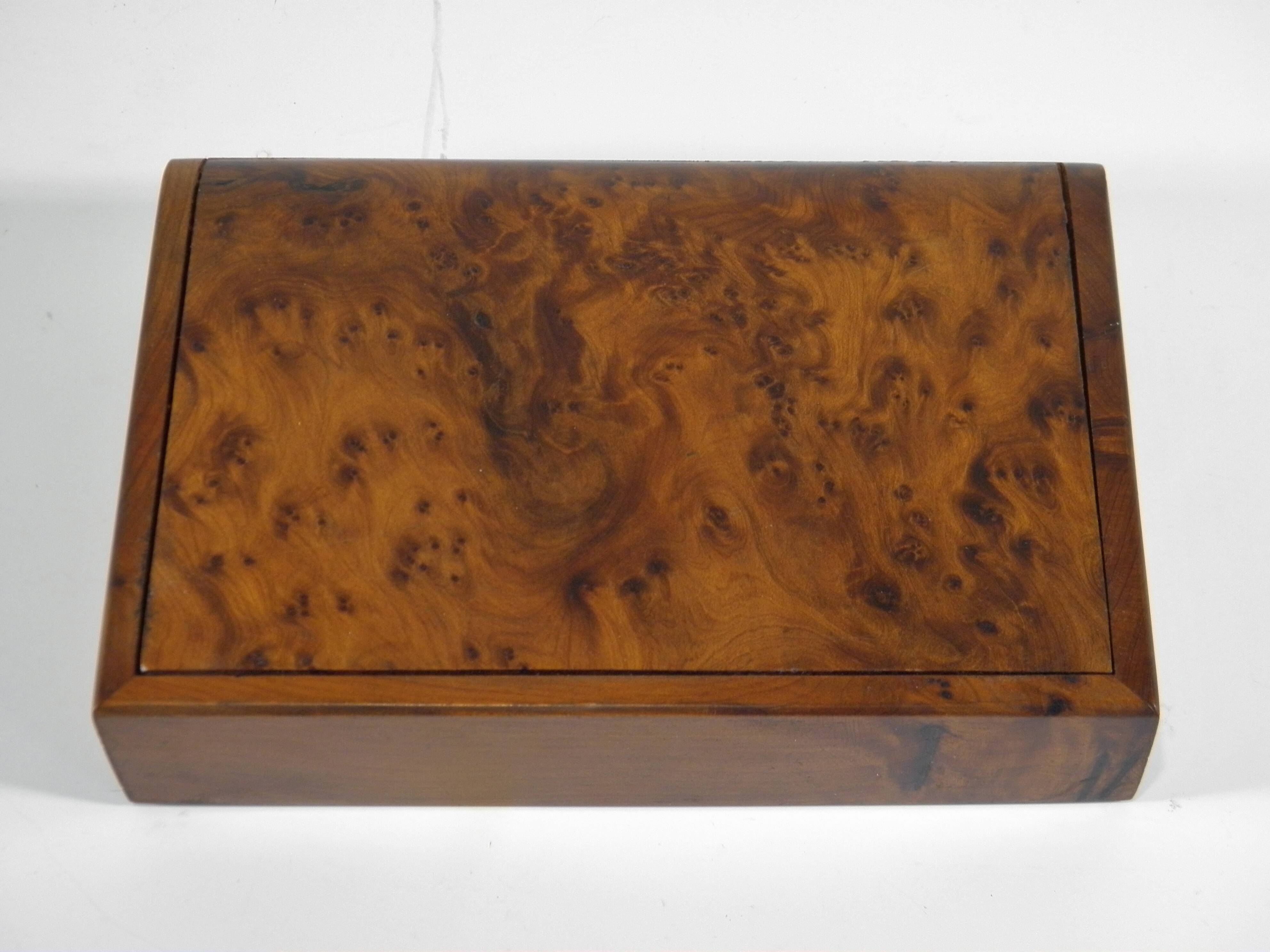 Cigarette box in thuya burl