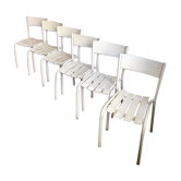Chaises anciennes de jardins ou plages