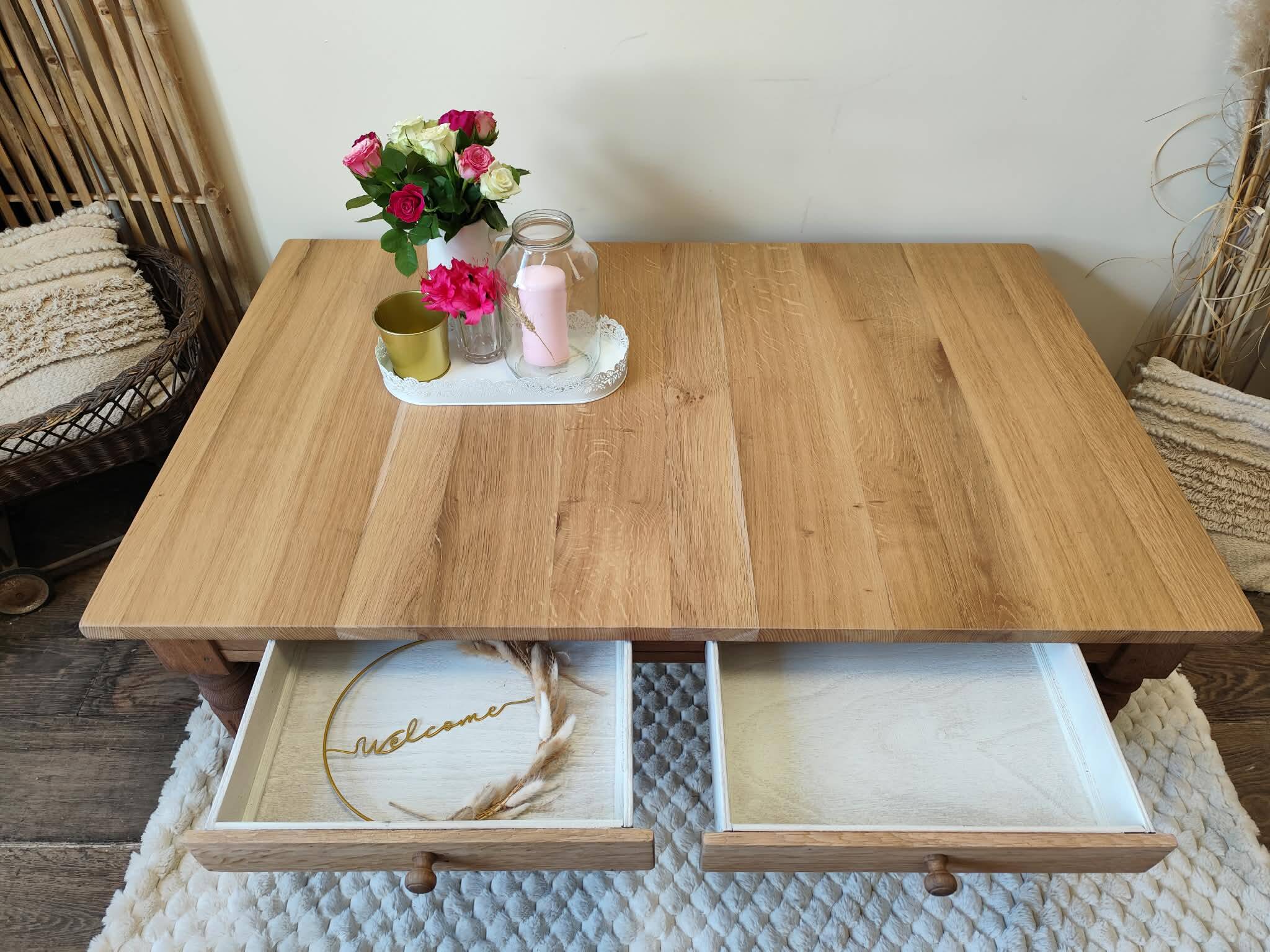Farmhouse coffee table in oak