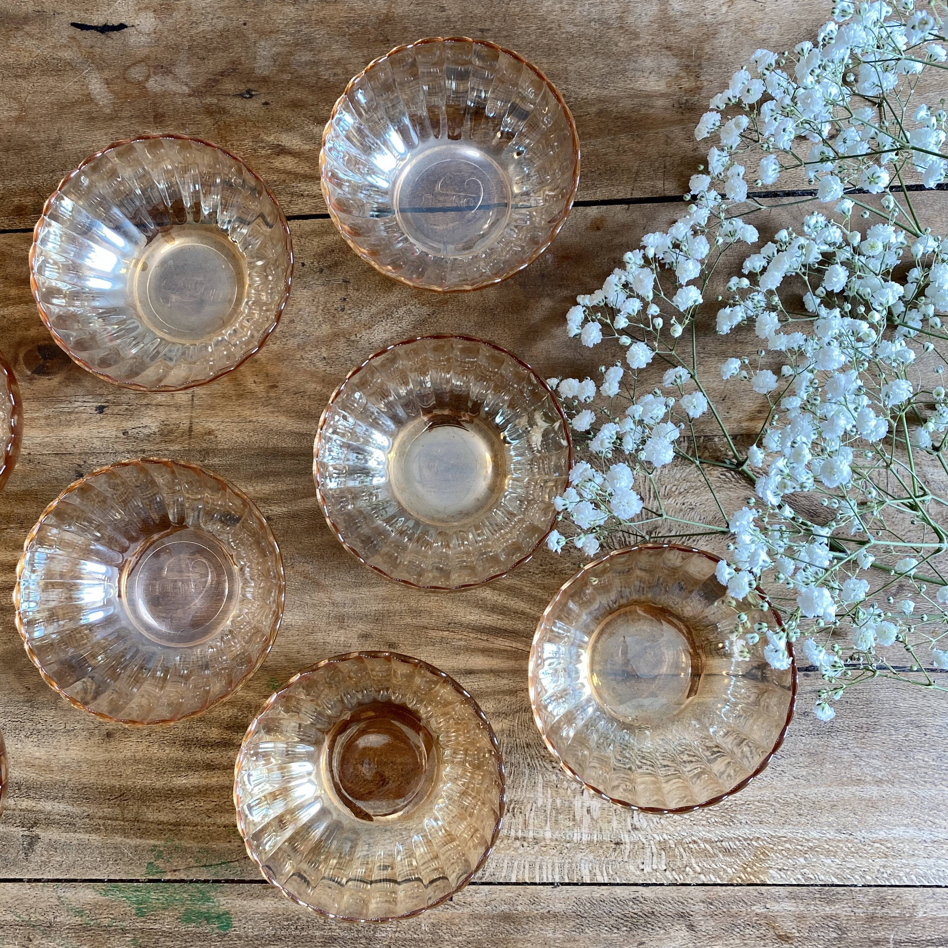 Set of 6 bowls or iridescent pink ramekins