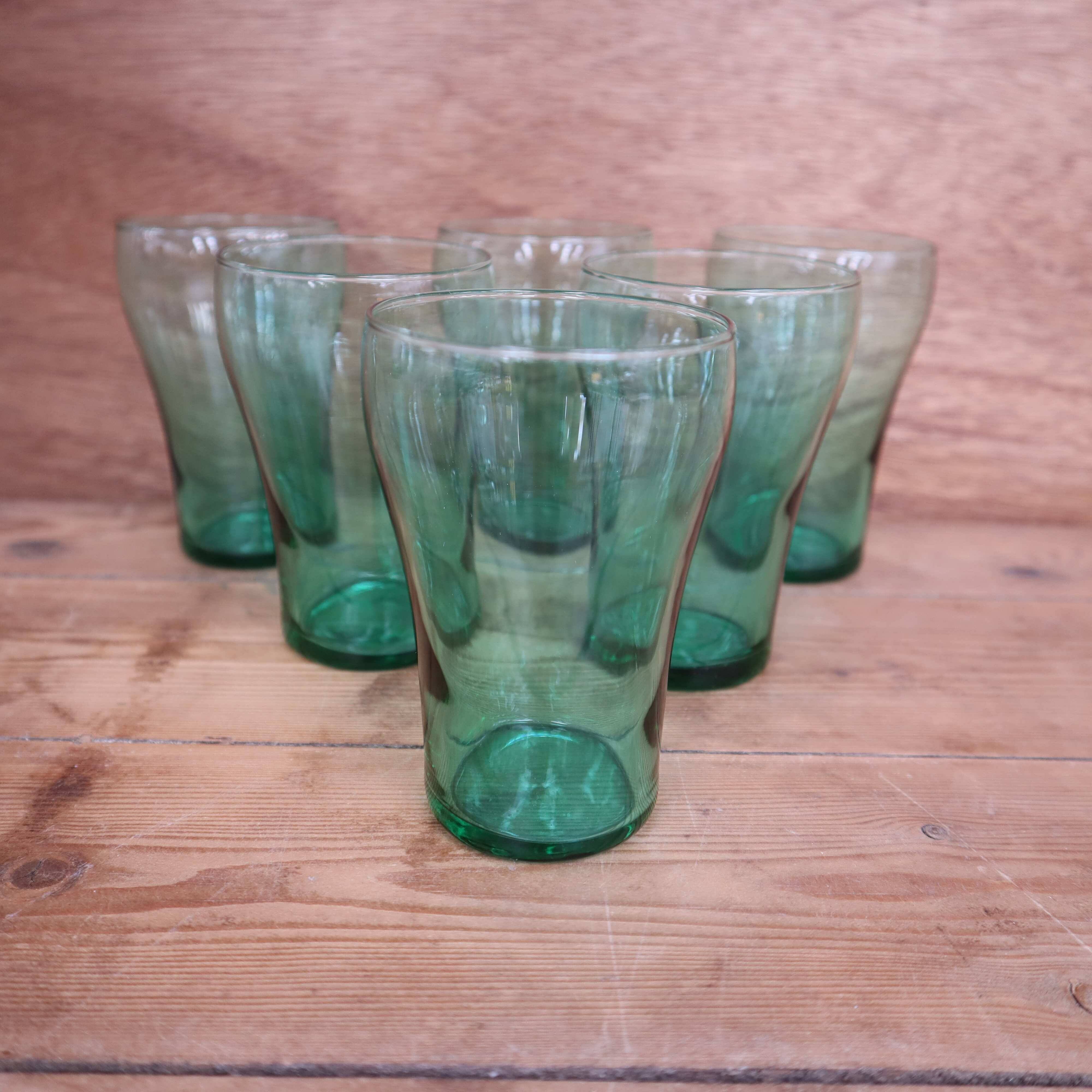 Set of 6 green glass glasses 1970