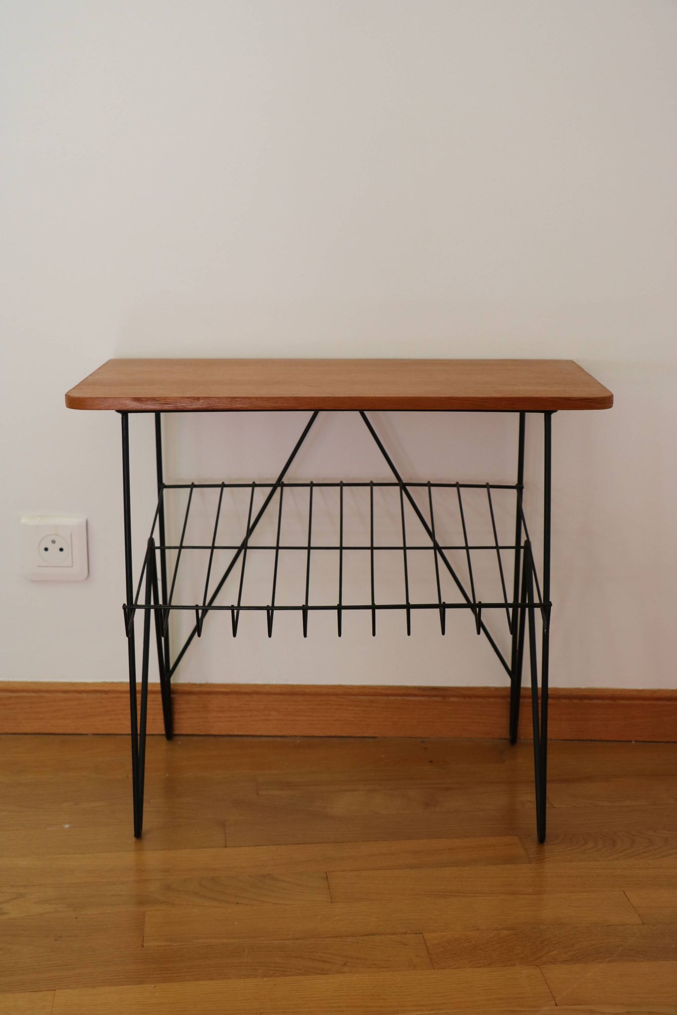 Occasional coffee table "Stringbord" in teak, Sweden, 1950s/1960s