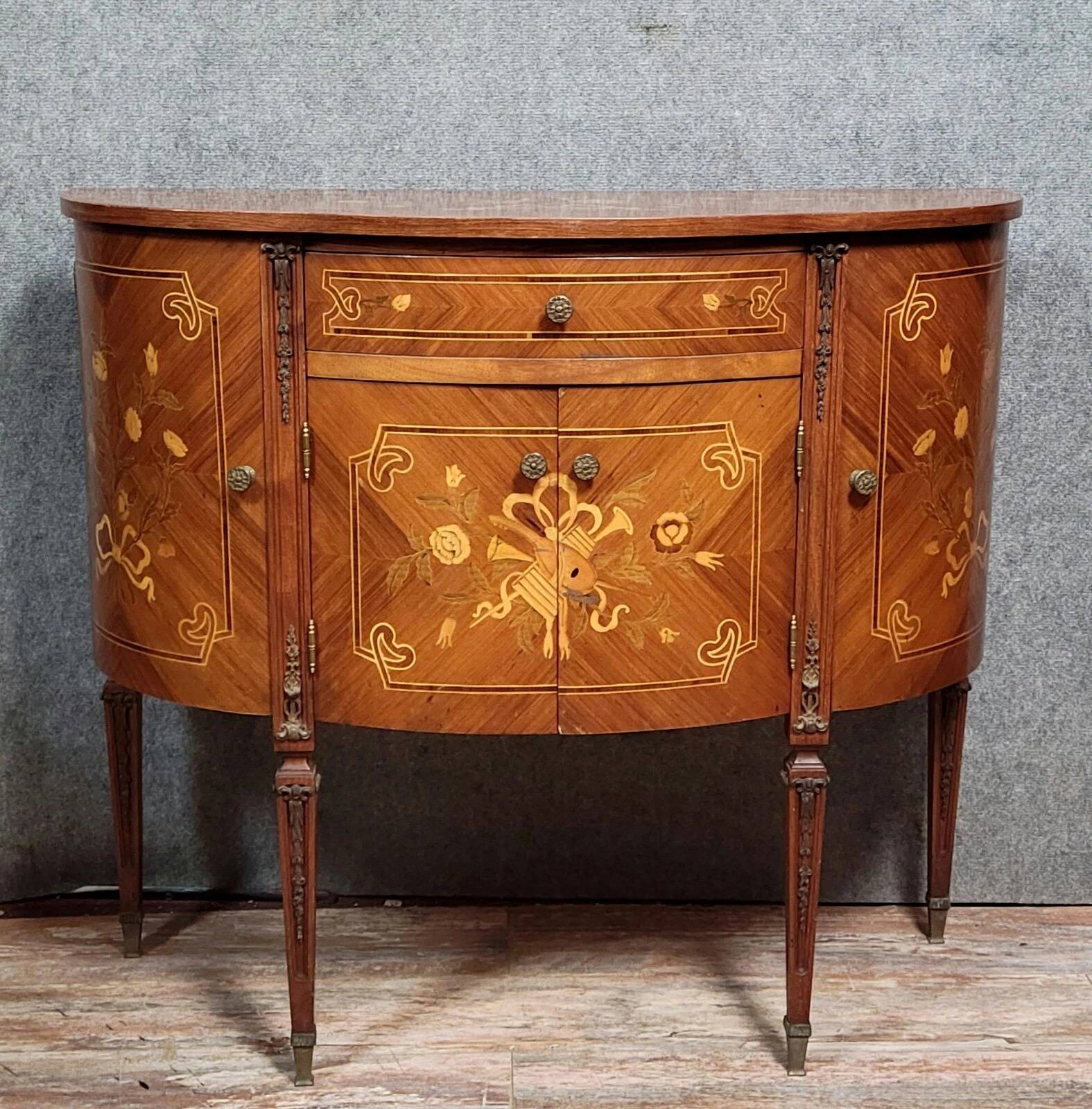 Venetian half-moon commode with Louis XVI style doors in marquetry.
