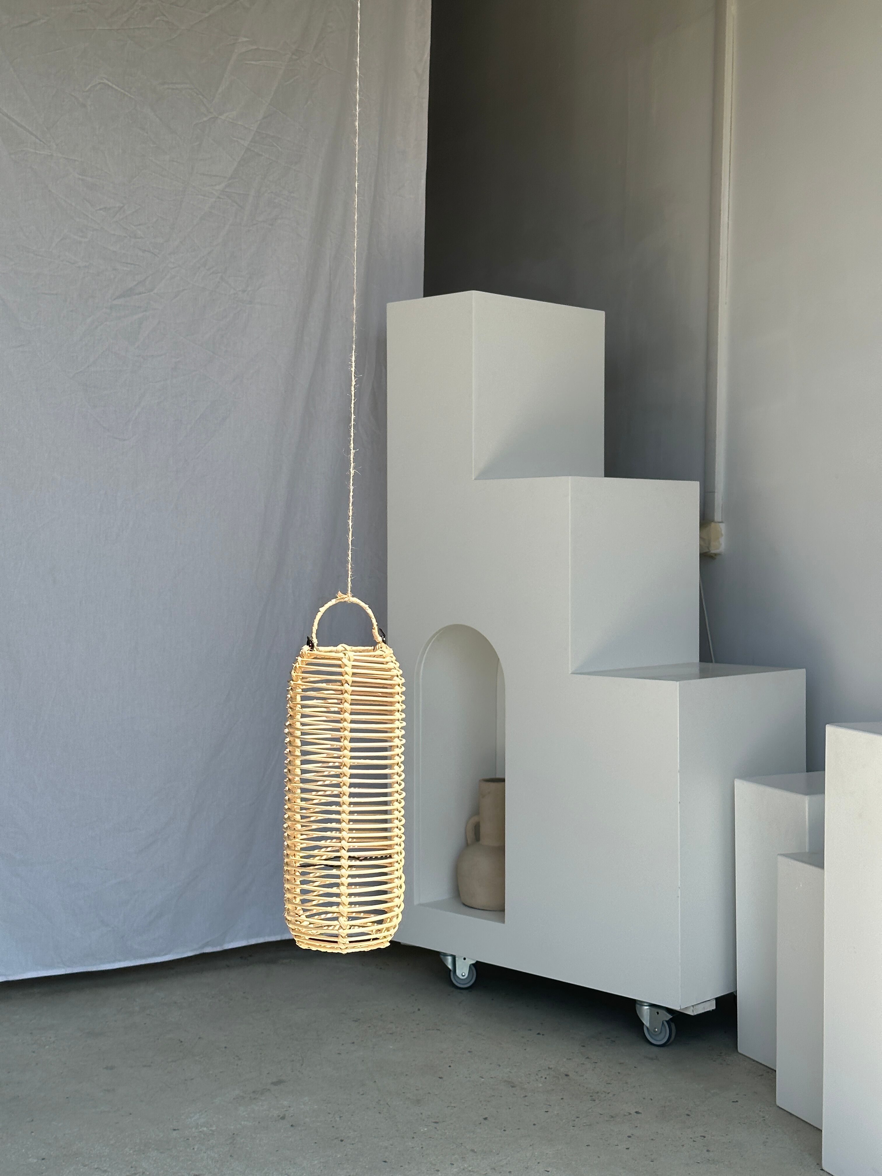 Small lantern-shaped rattan suspension H35 D15