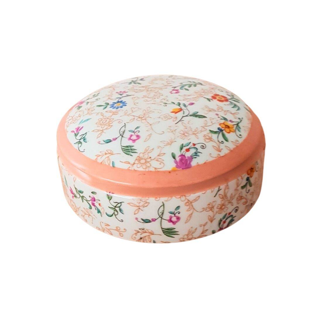 Jewelry box/ Pink and Flowered Porcelain candy box