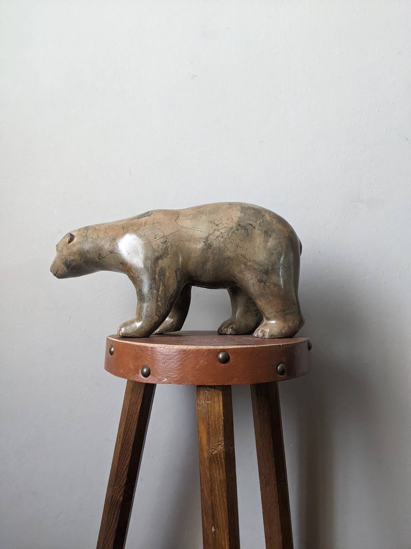 Bronze animal sculpture of a polar bear by Pierre Chenet.