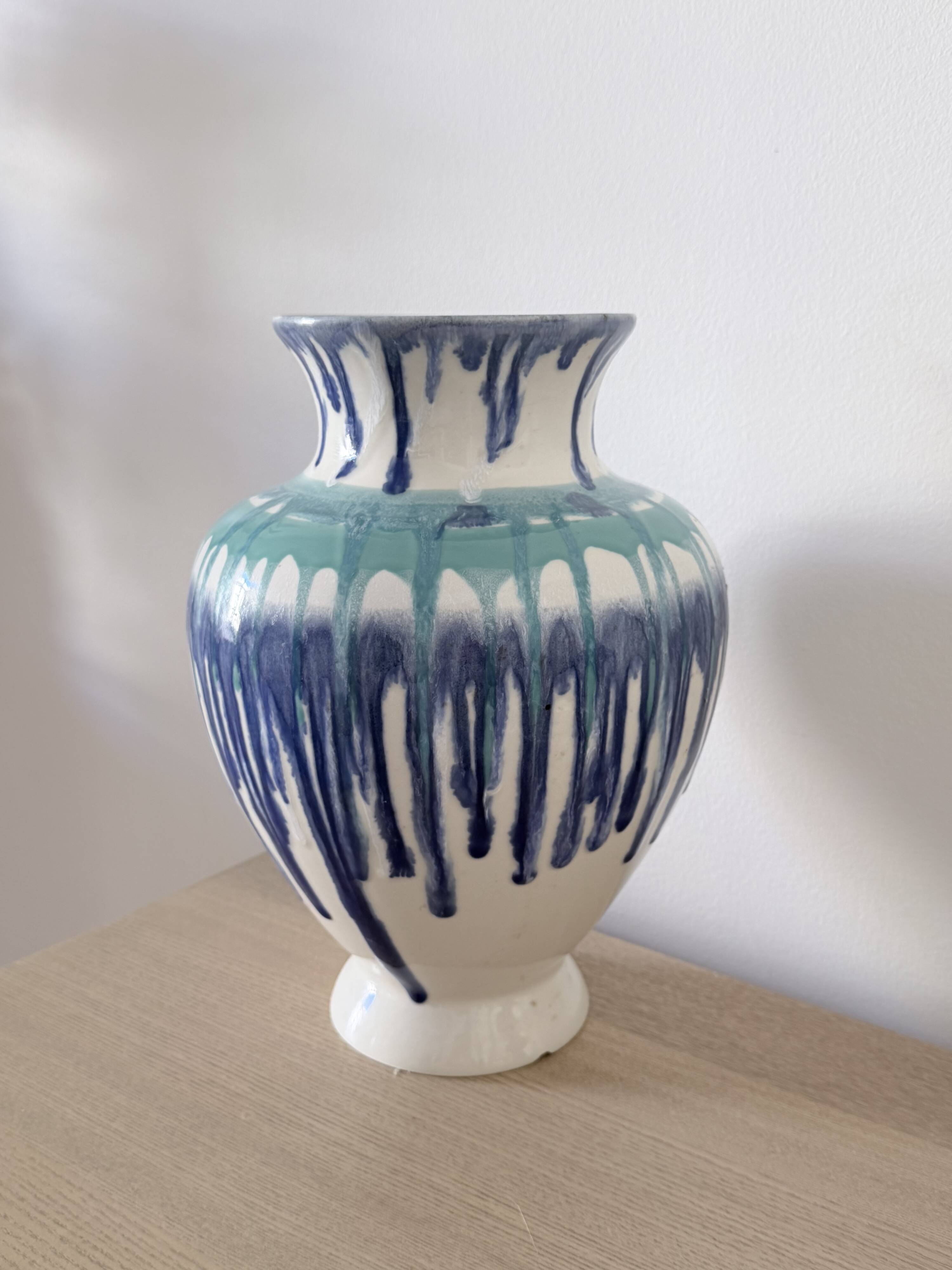 Large ancient sculptural vase in ceramic