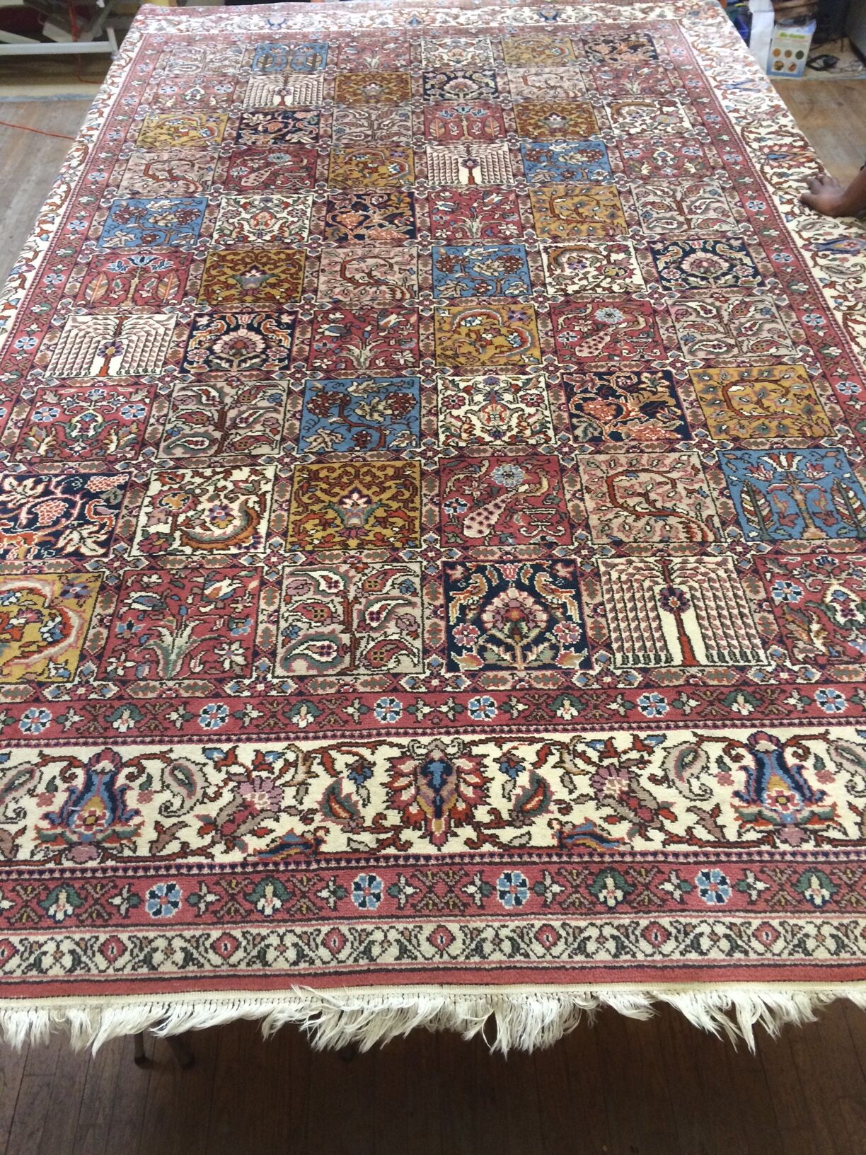 Persian rug 320 x 230 cm
