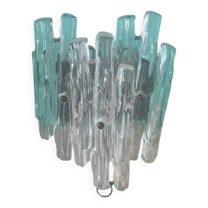 Applique en lucite de