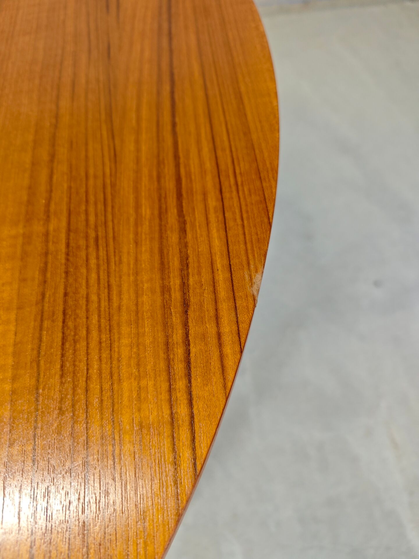 Table ronde extensible