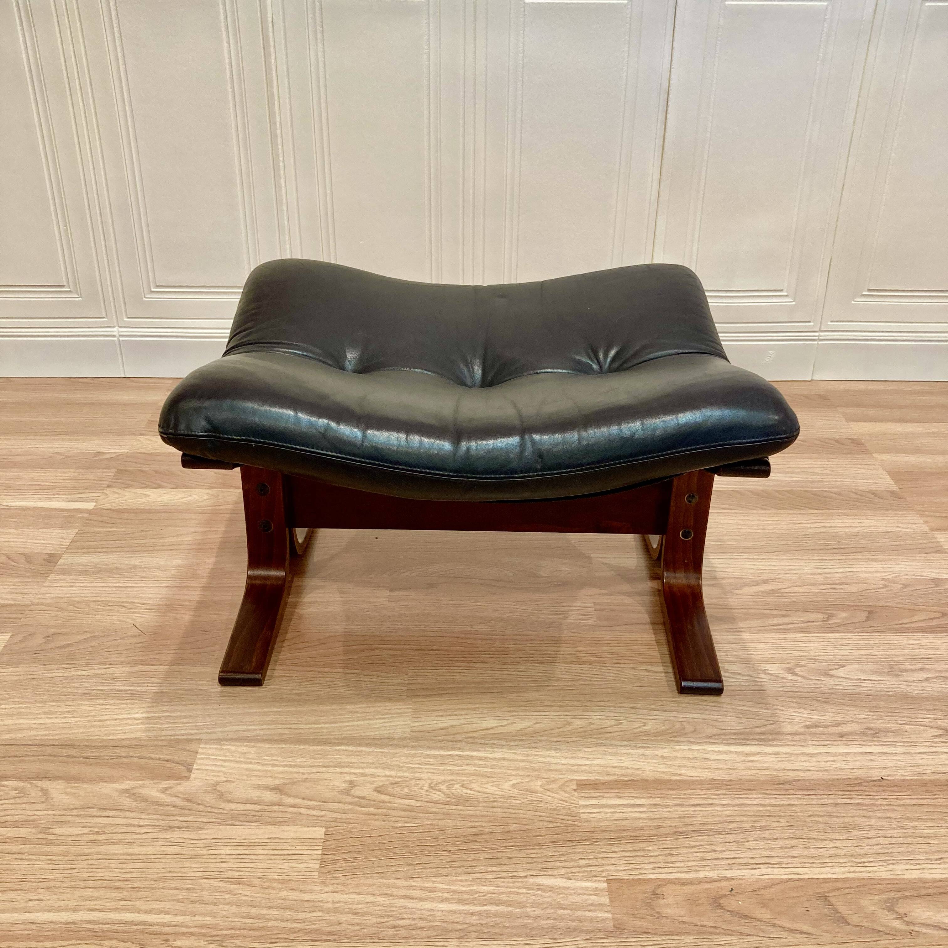 Leather ottoman "Scandinavian design" 1960.