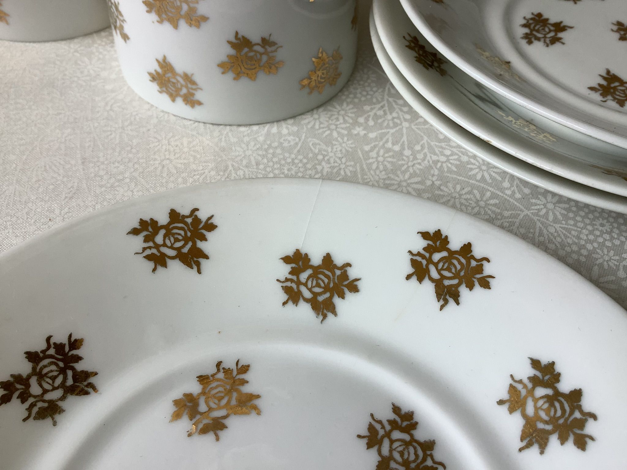 Tasses à thé Limoges Marcel Chaufriasse