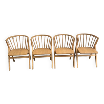 4 chaise en bois naturel à longs barreaux