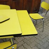 Table et 6 chaise en formica