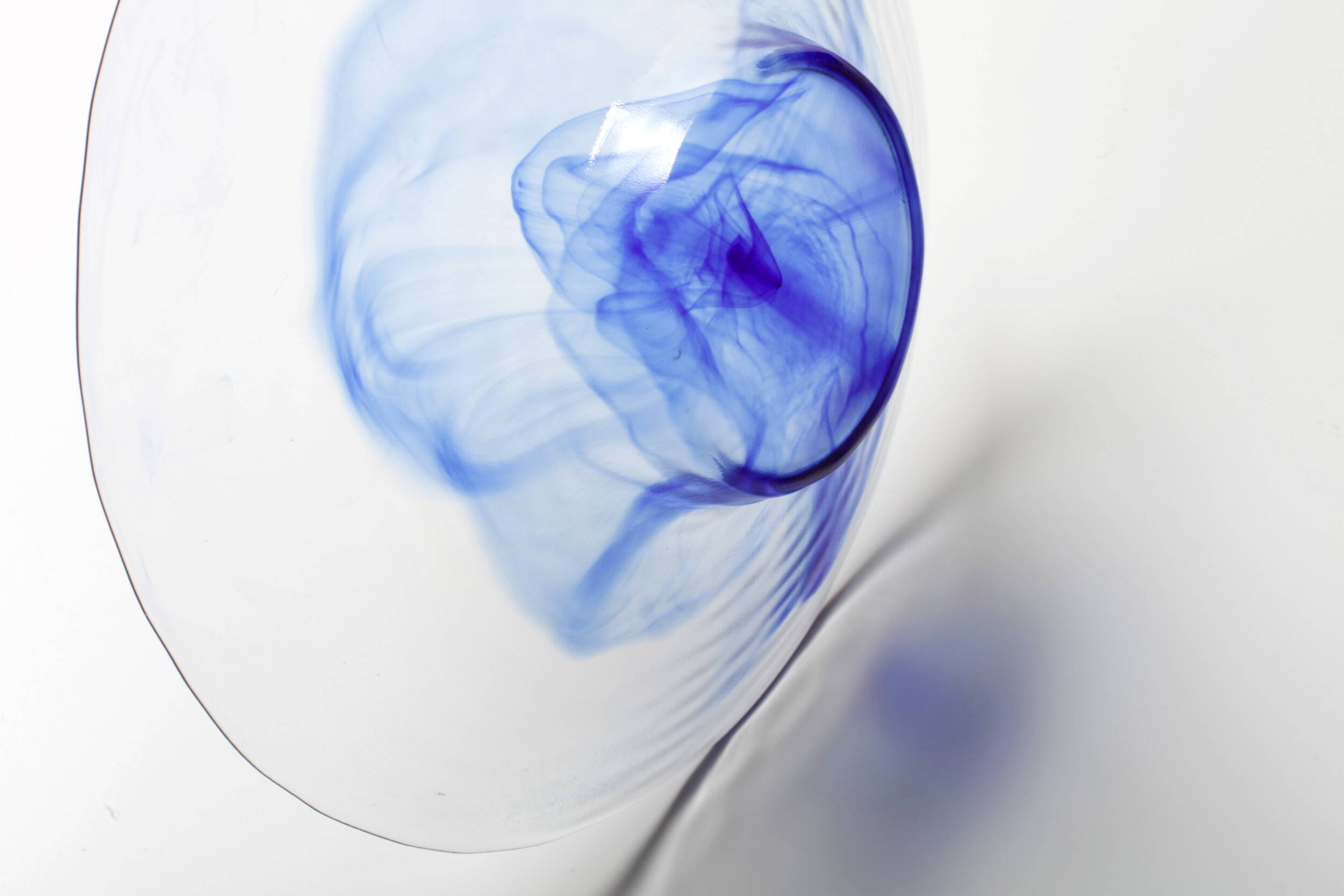 Vintage Blue Swirl Glass Fruit Bowl / Bormioli Rocco / Italy / 1990s