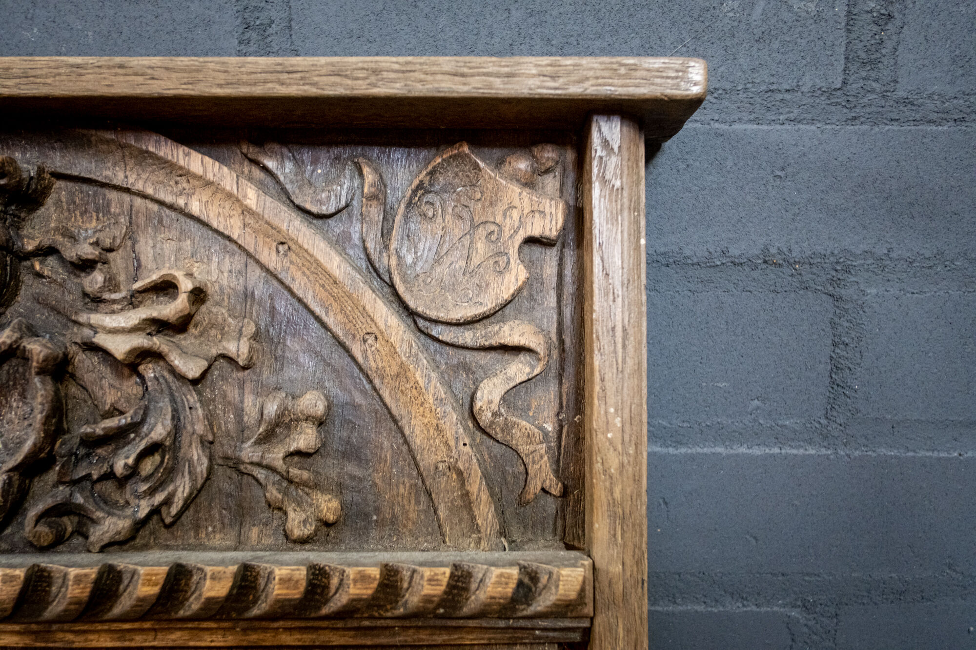 Italian Oak mirror handicraft