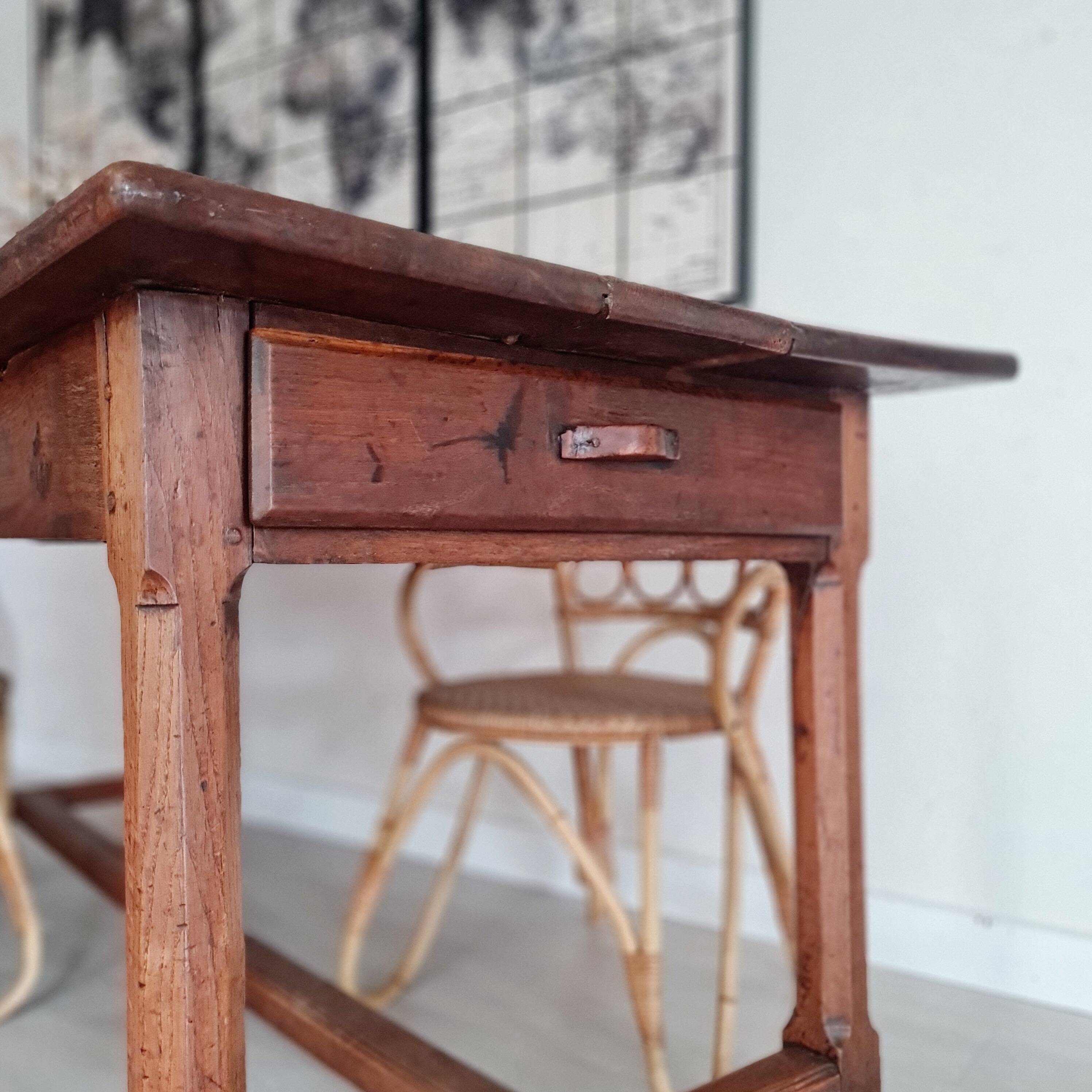 Antique farm table with 2 drawers