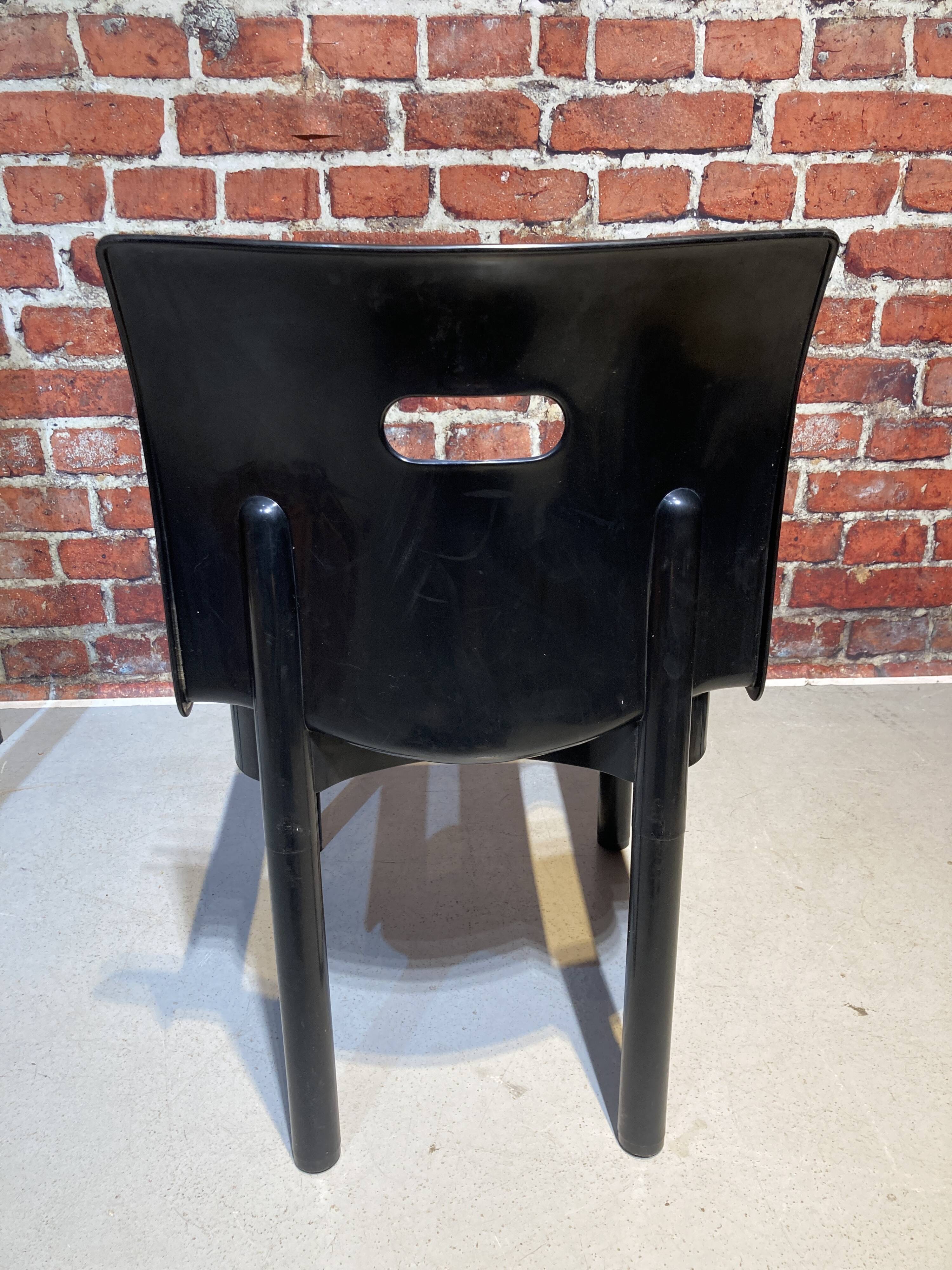 Suite of seven model 4870 chairs designed by Anna Castelli Ferrieri for Kartell