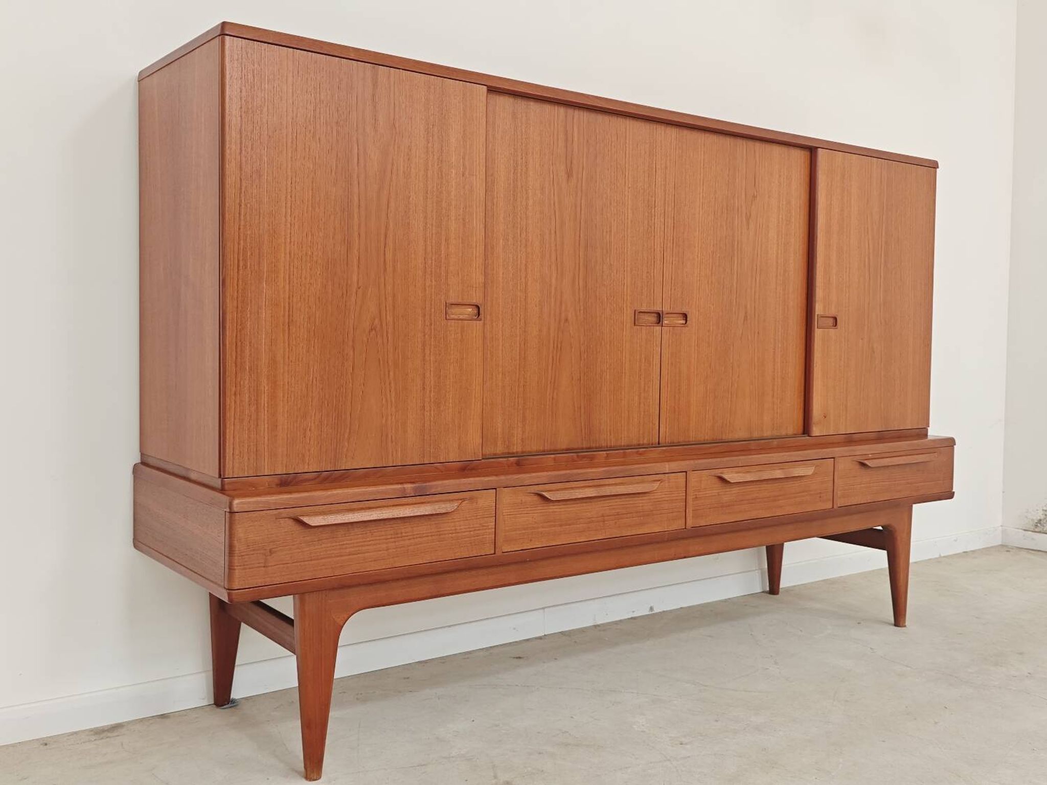 High enfilade by Johannes Andersen by Bordum & Nielsen, Samcom teak